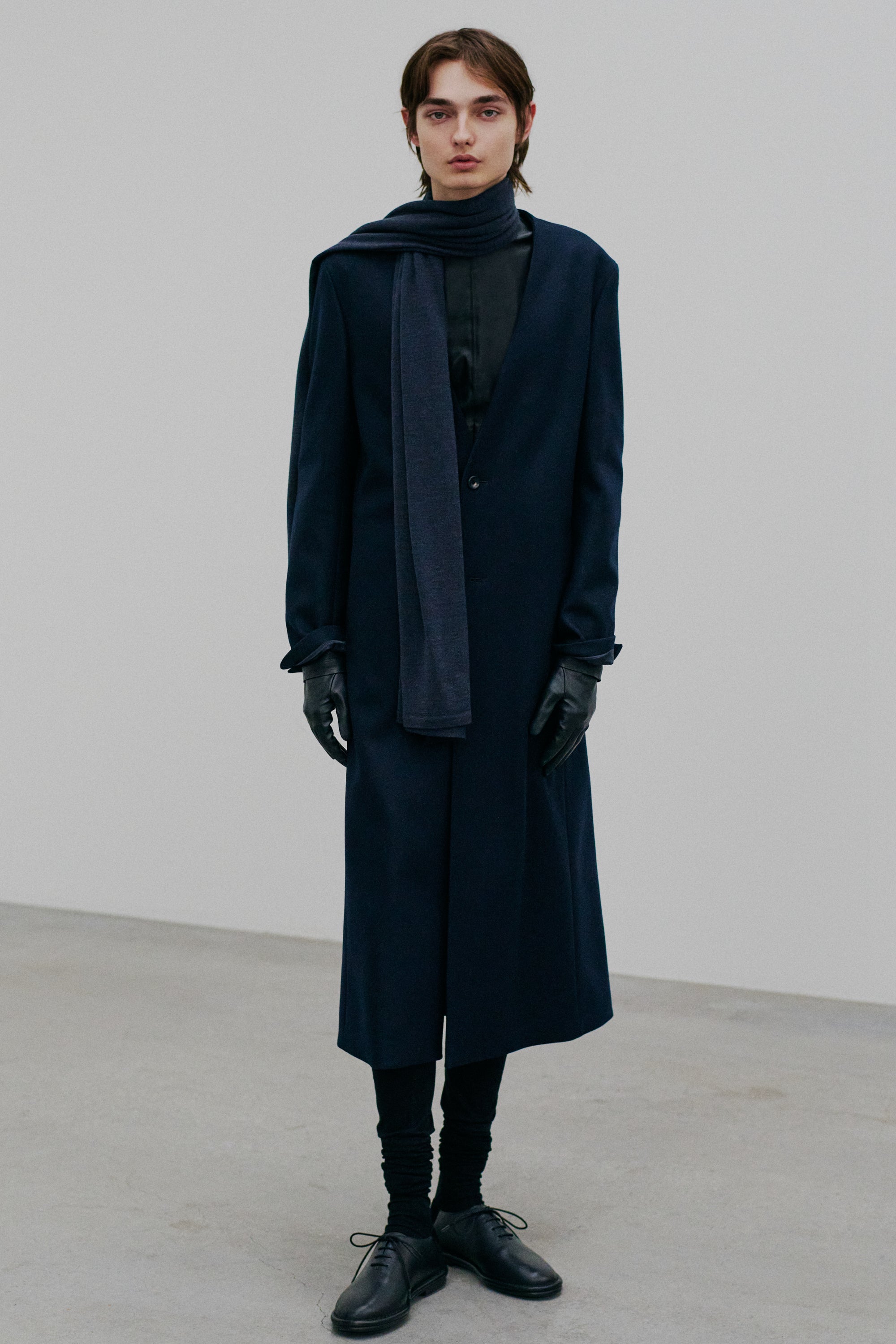 AC52-027 ウールダブルメルトン ノーカラーマキシコート