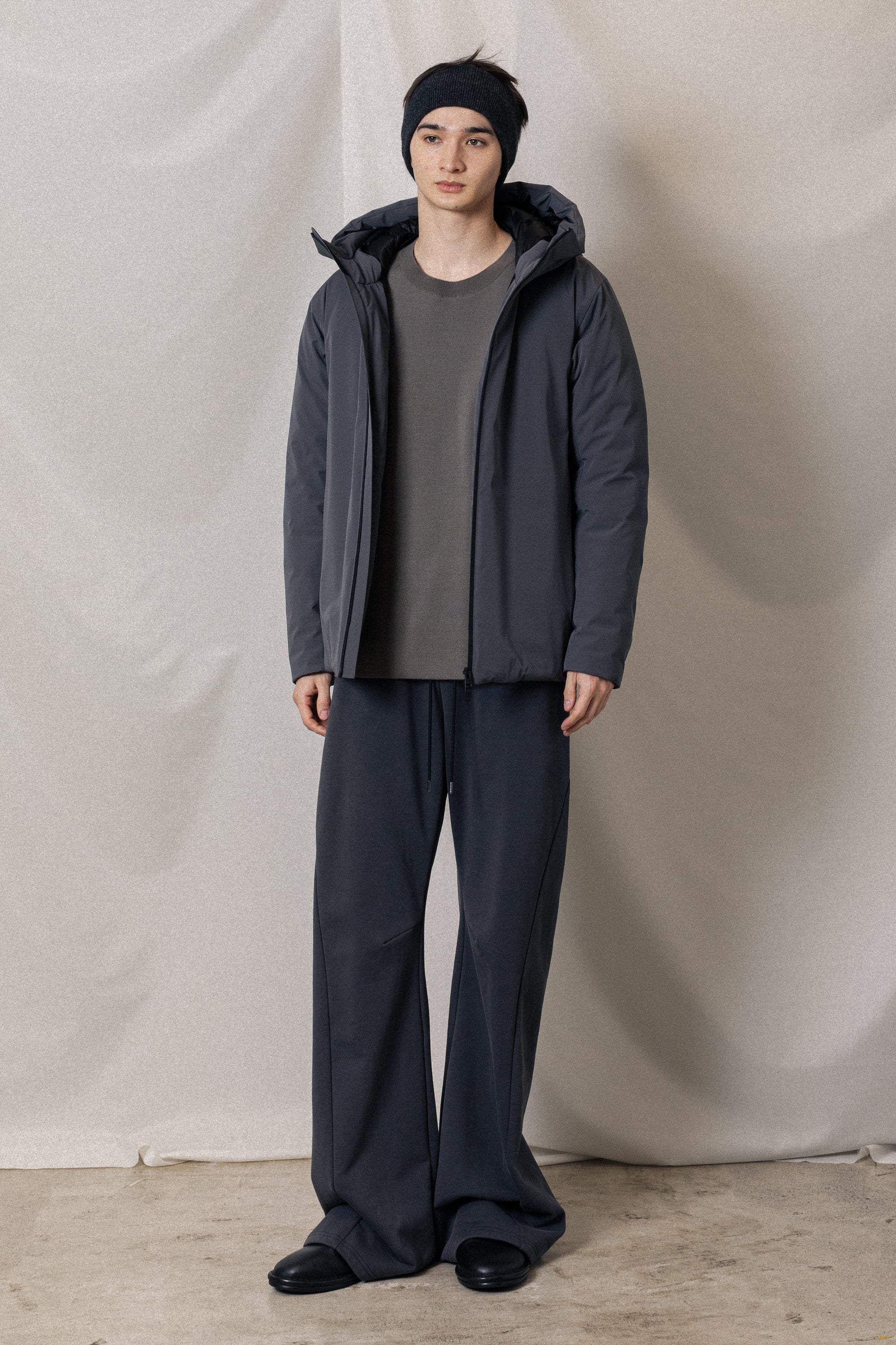 AK52-033 ウール×ポリエステルダブルフェイスニット クルーネックプルオーバー