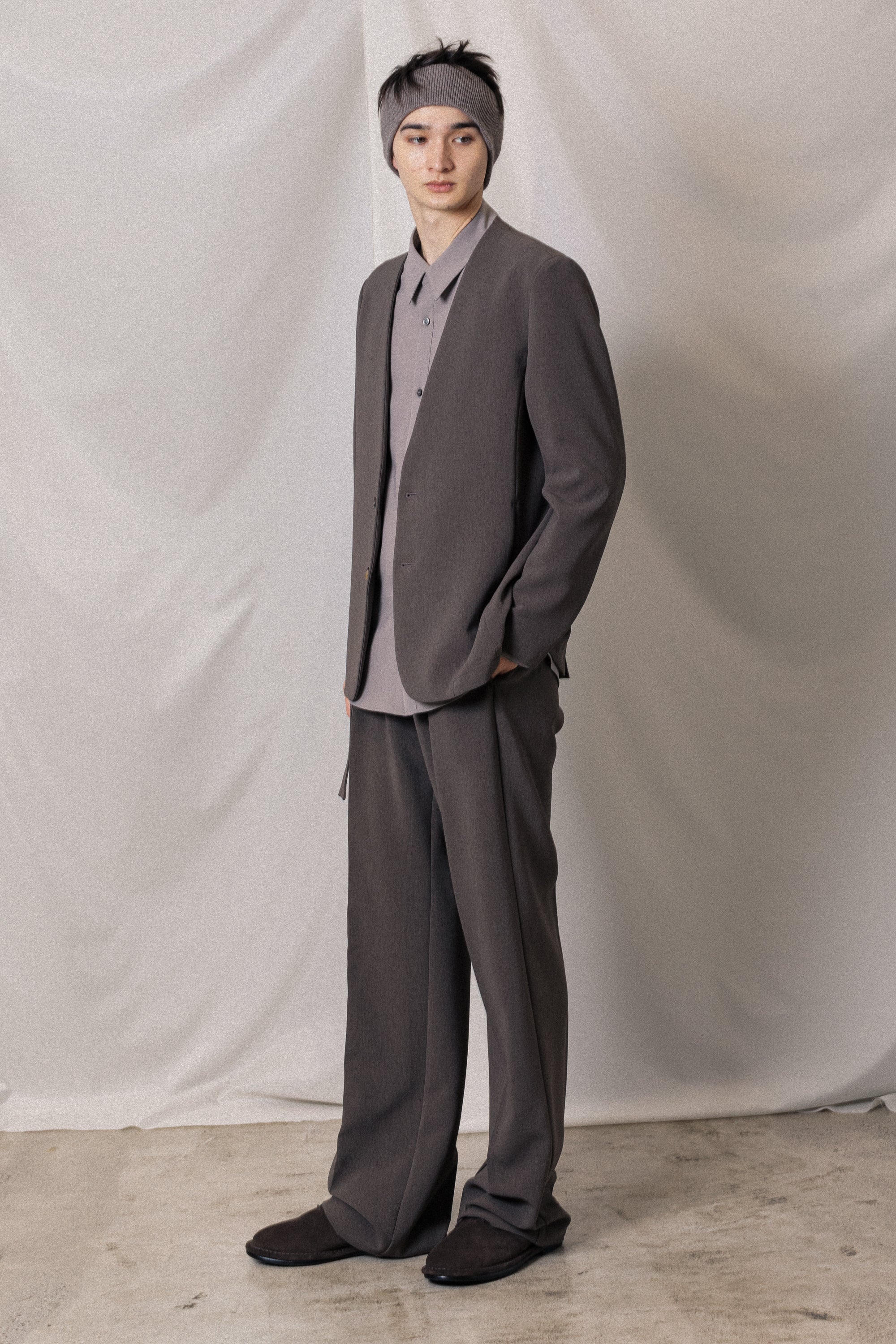 AG52-075 ポリエステルストレッチダブルクロス ノーカラージャケット