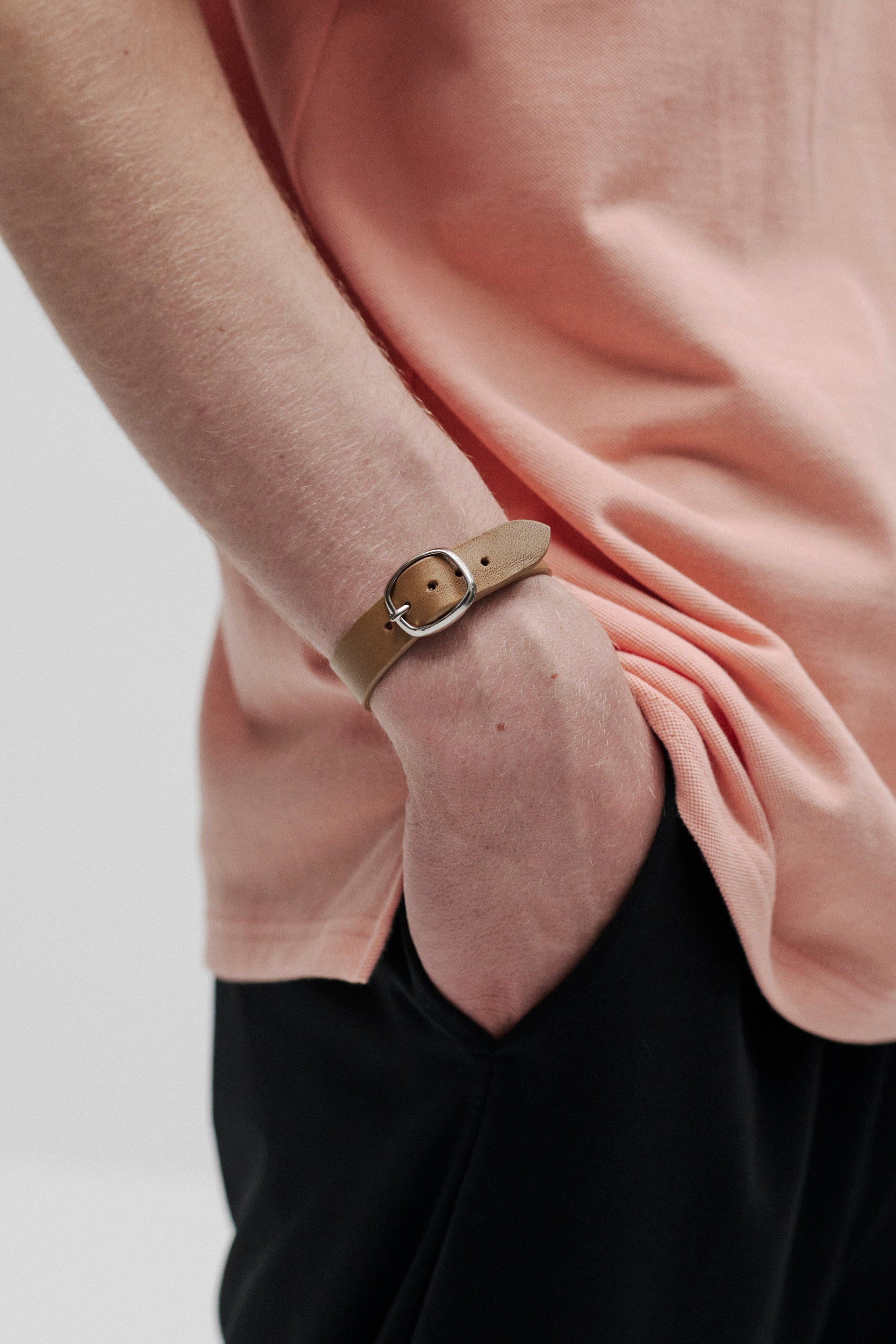 カウレザー ブレスレット