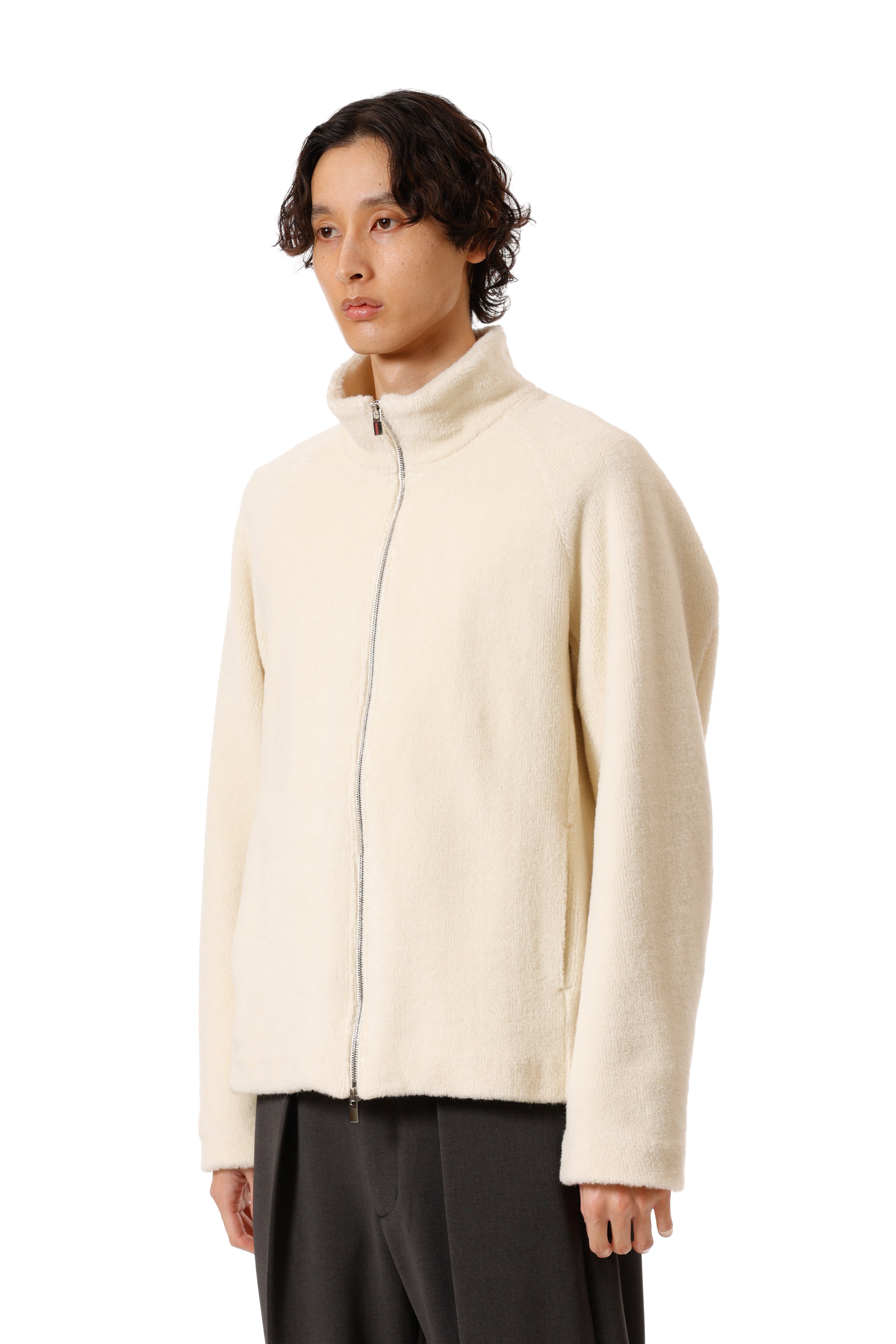 AB52-028 ウールアルパカボア ジップアップブルゾン