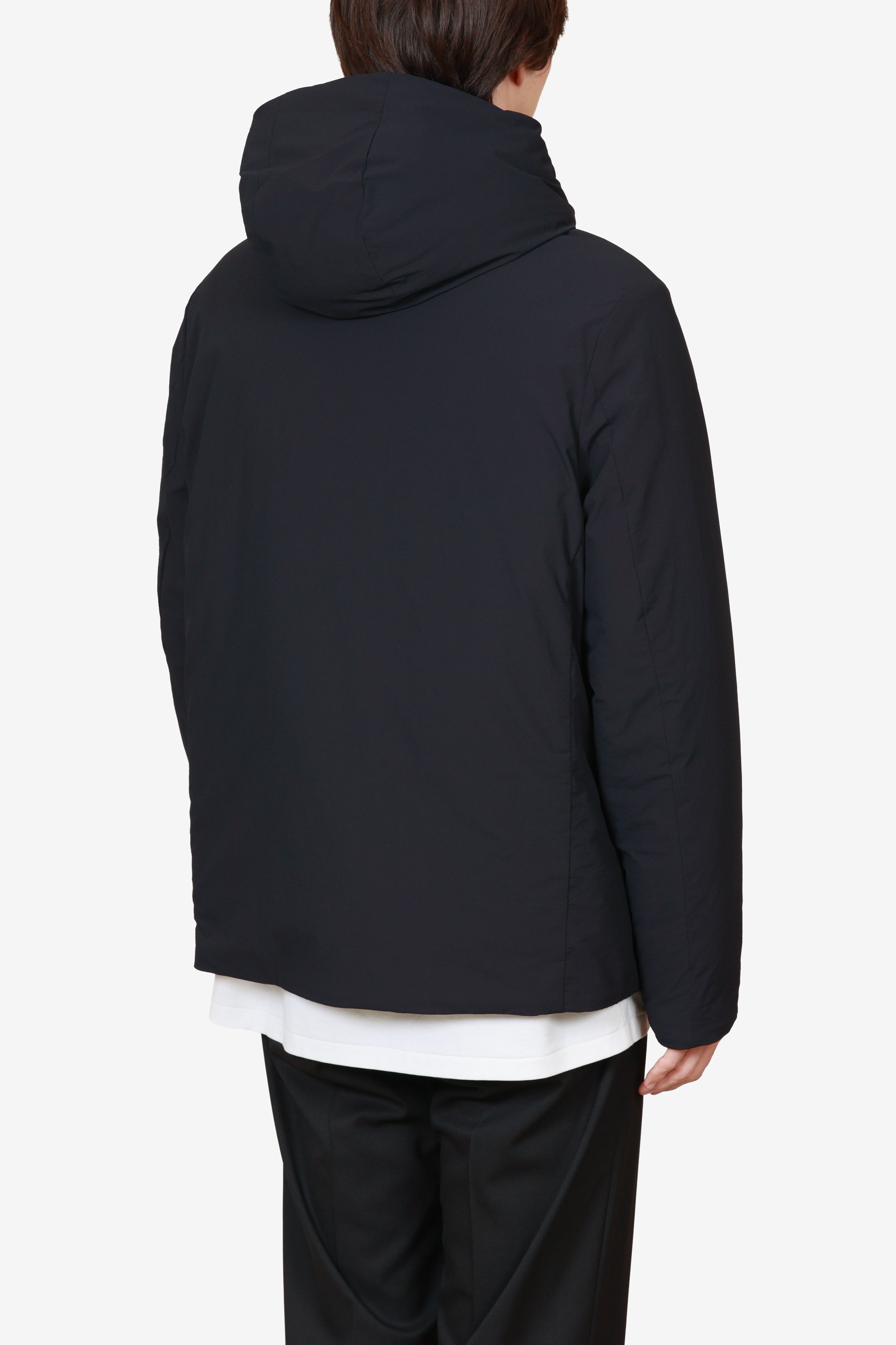 限定商品 AB52-117 ナイロン2WAYストレッチクロス ラウンドジップフーデットコート