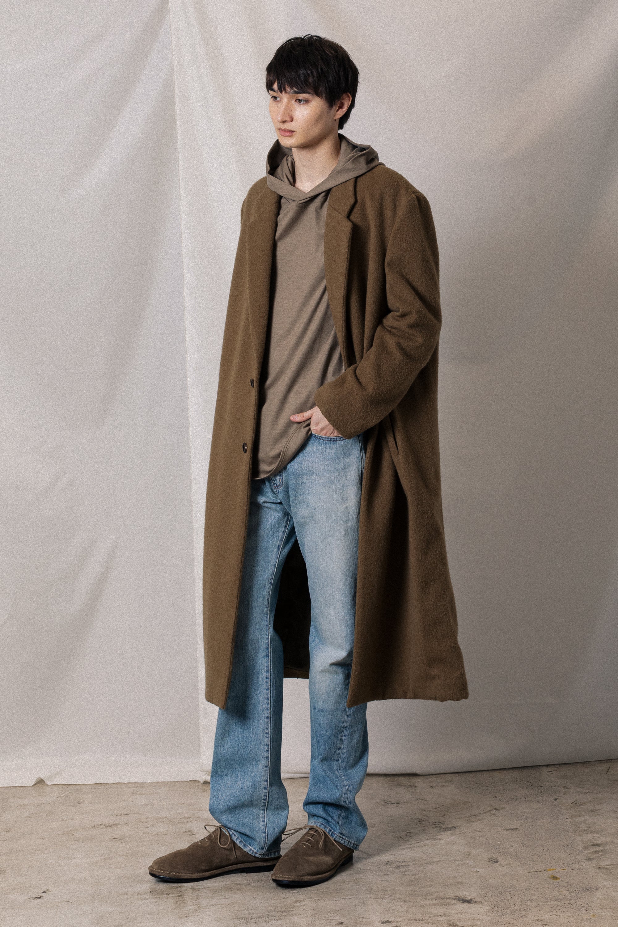 AJ52-047 ウールスムース フードプルオーバー