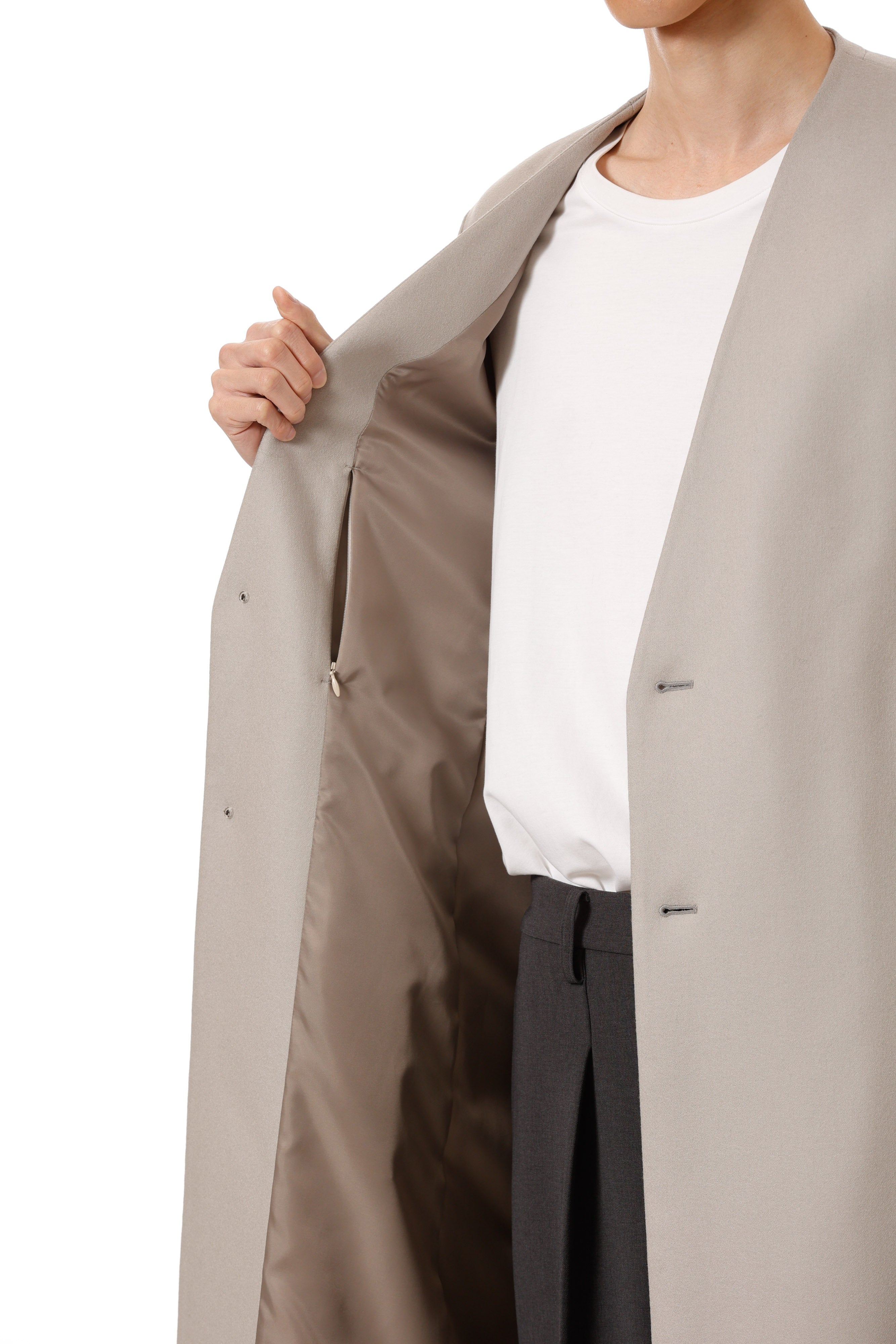 AC52-027 ウールダブルメルトン ノーカラーマキシコート