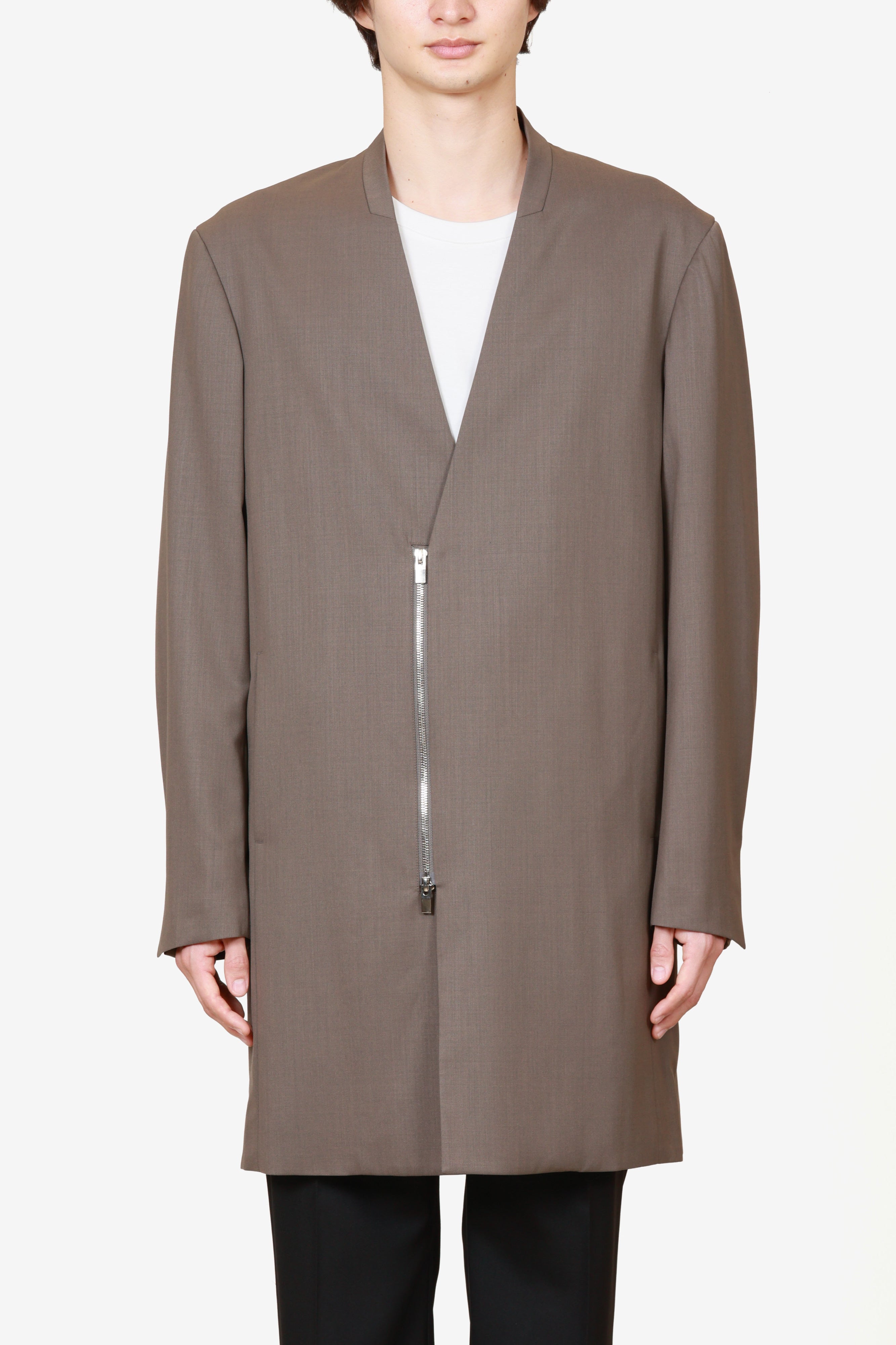 限定商品 AC52-120 ウール/ポリエステルストレッチギャバジン ノーカラーロングジャケット