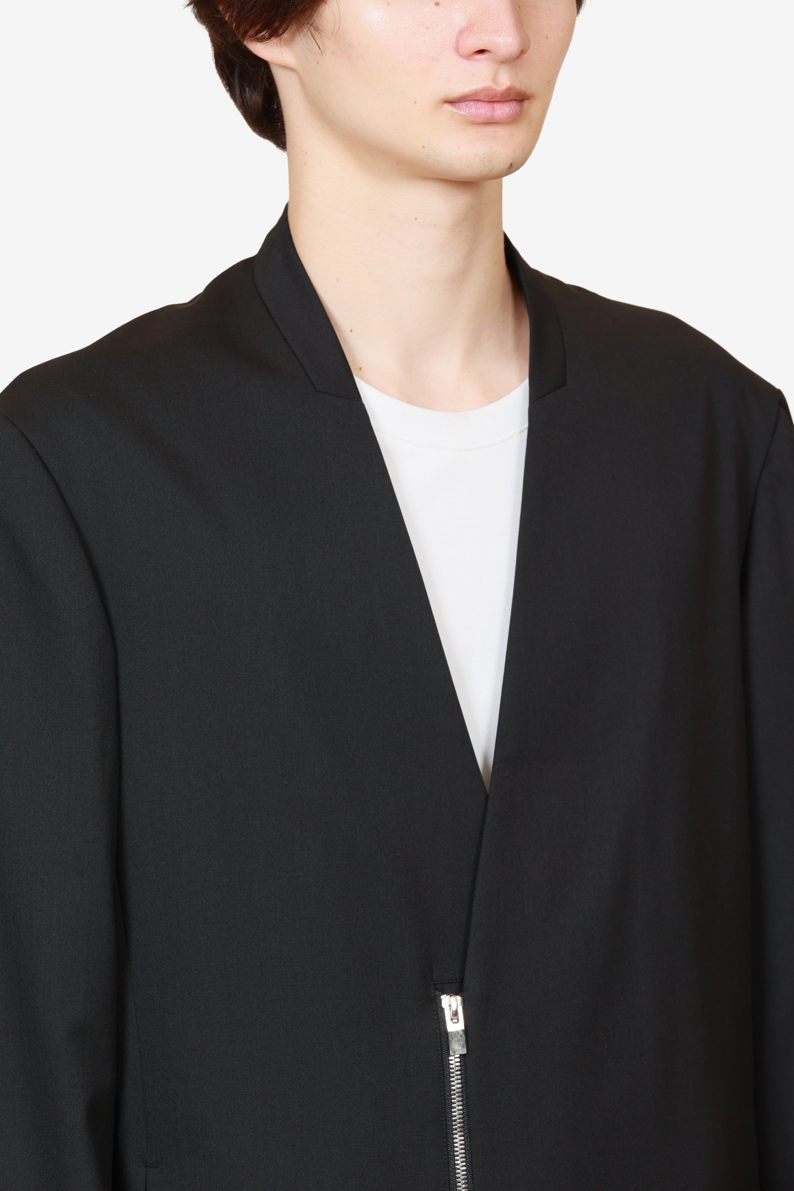 限定商品 AC52-120 ウール/ポリエステルストレッチギャバジン ノーカラーロングジャケット