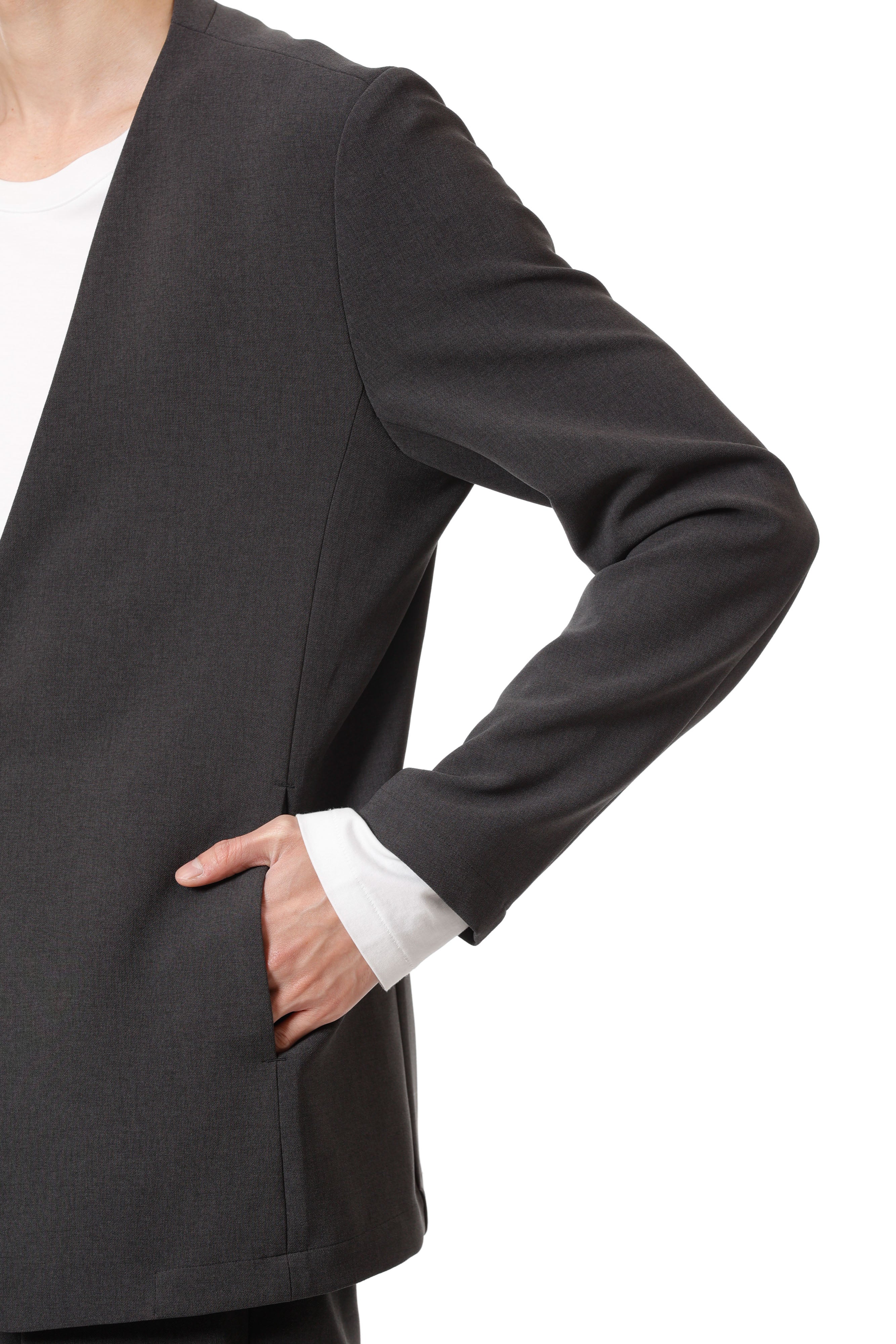 AG52-075 ポリエステルストレッチダブルクロス ノーカラージャケット