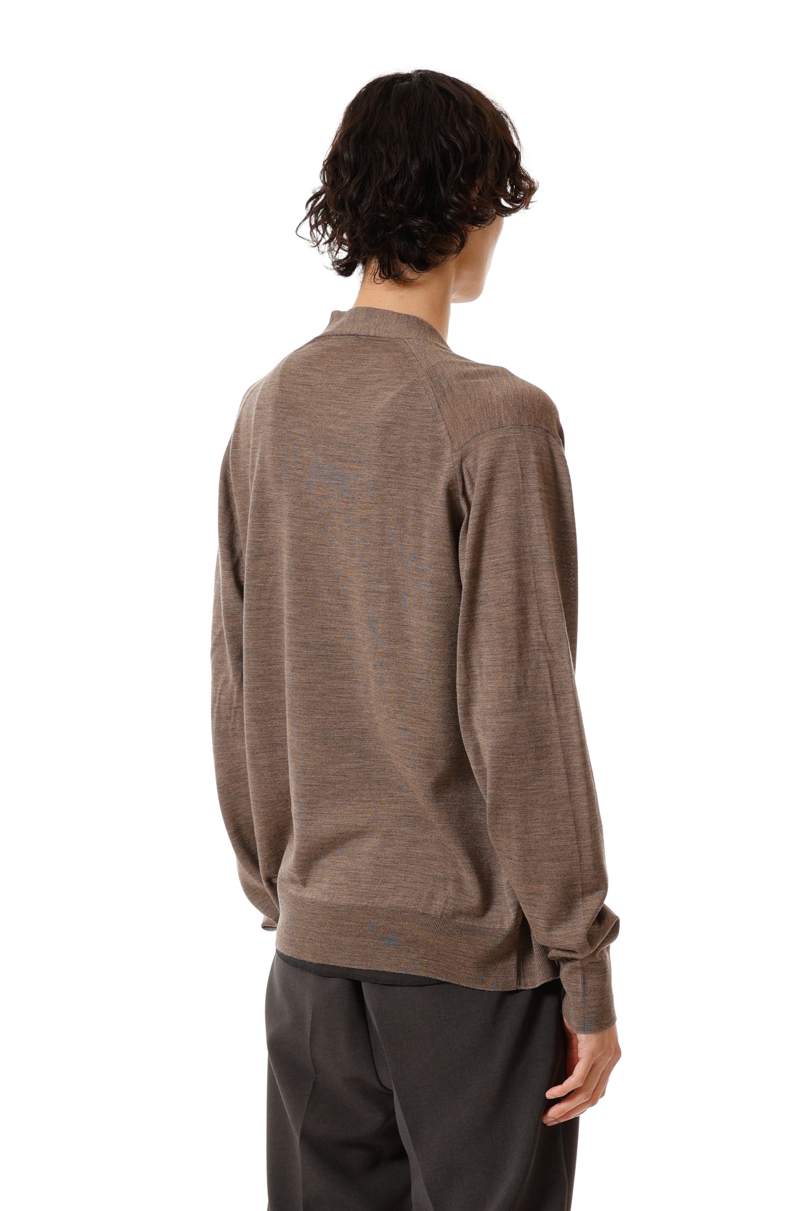 限定商品 AK52-006 × JOHN SMEDLEY MERINO EXTRAFINE BUTTONLESS V NECK CARDIGAN