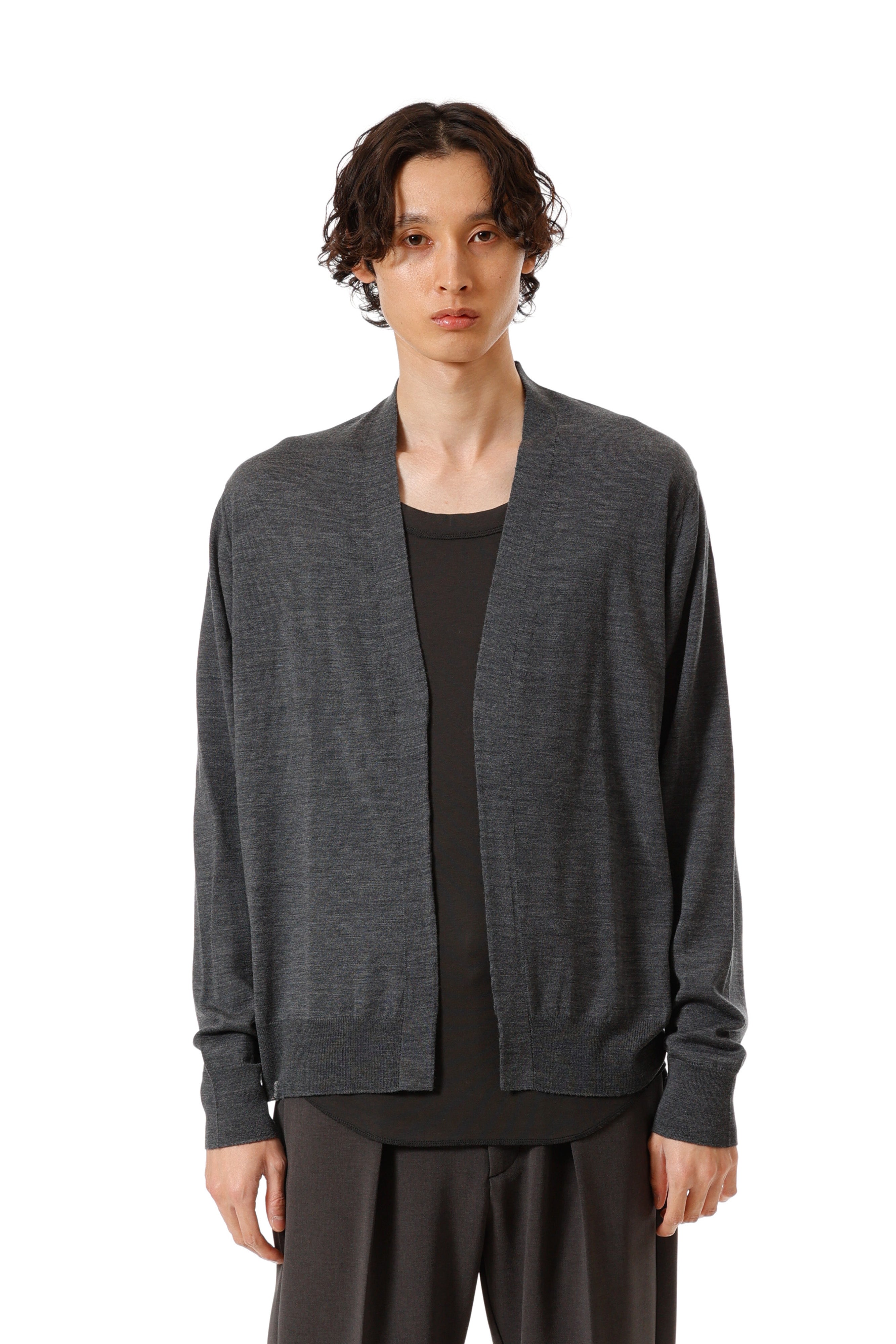 限定商品 AK52-006 × JOHN SMEDLEY MERINO EXTRAFINE BUTTONLESS V NECK CARDIGAN