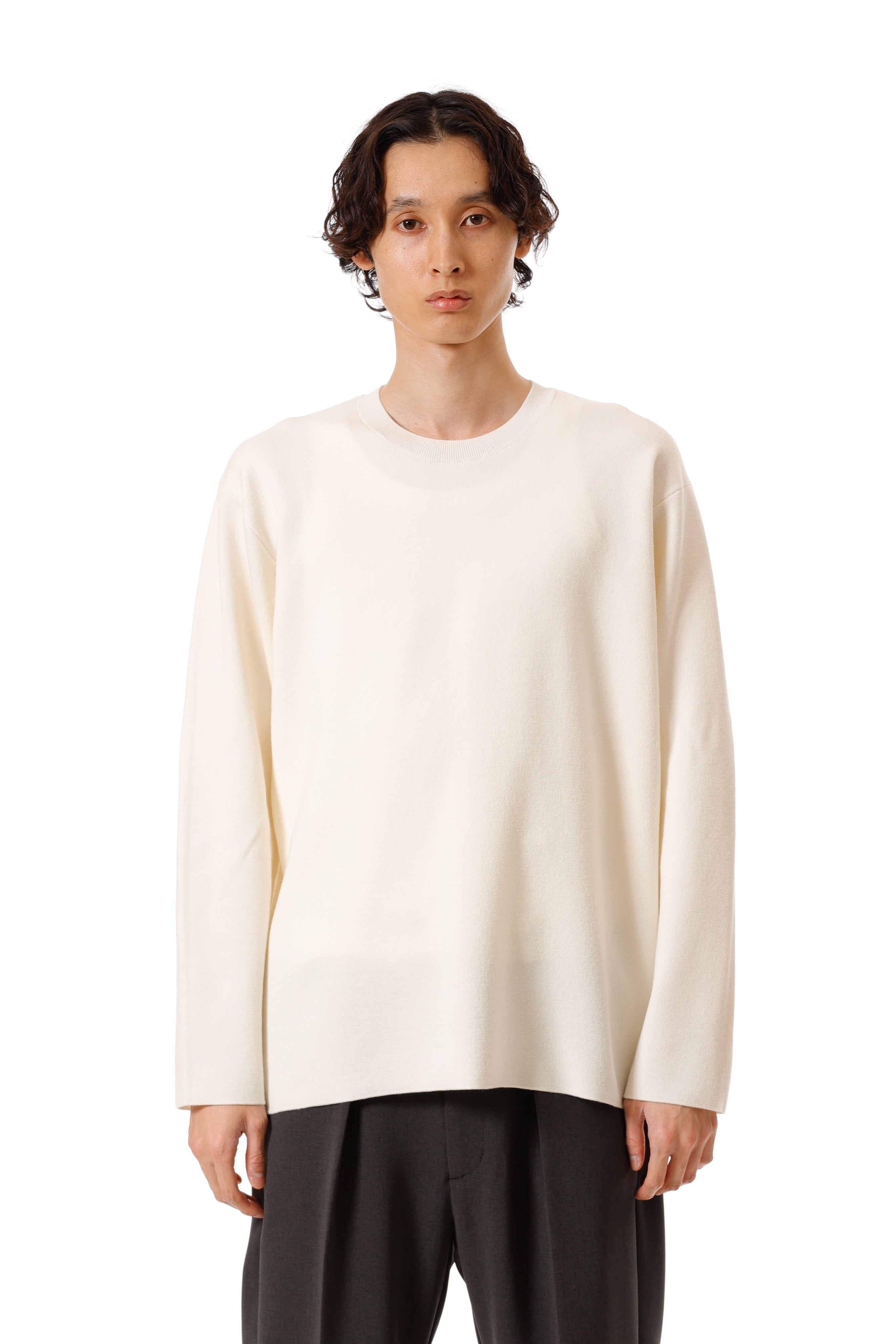 AK52-033 ウール×ポリエステルダブルフェイスニット クルーネックプルオーバー