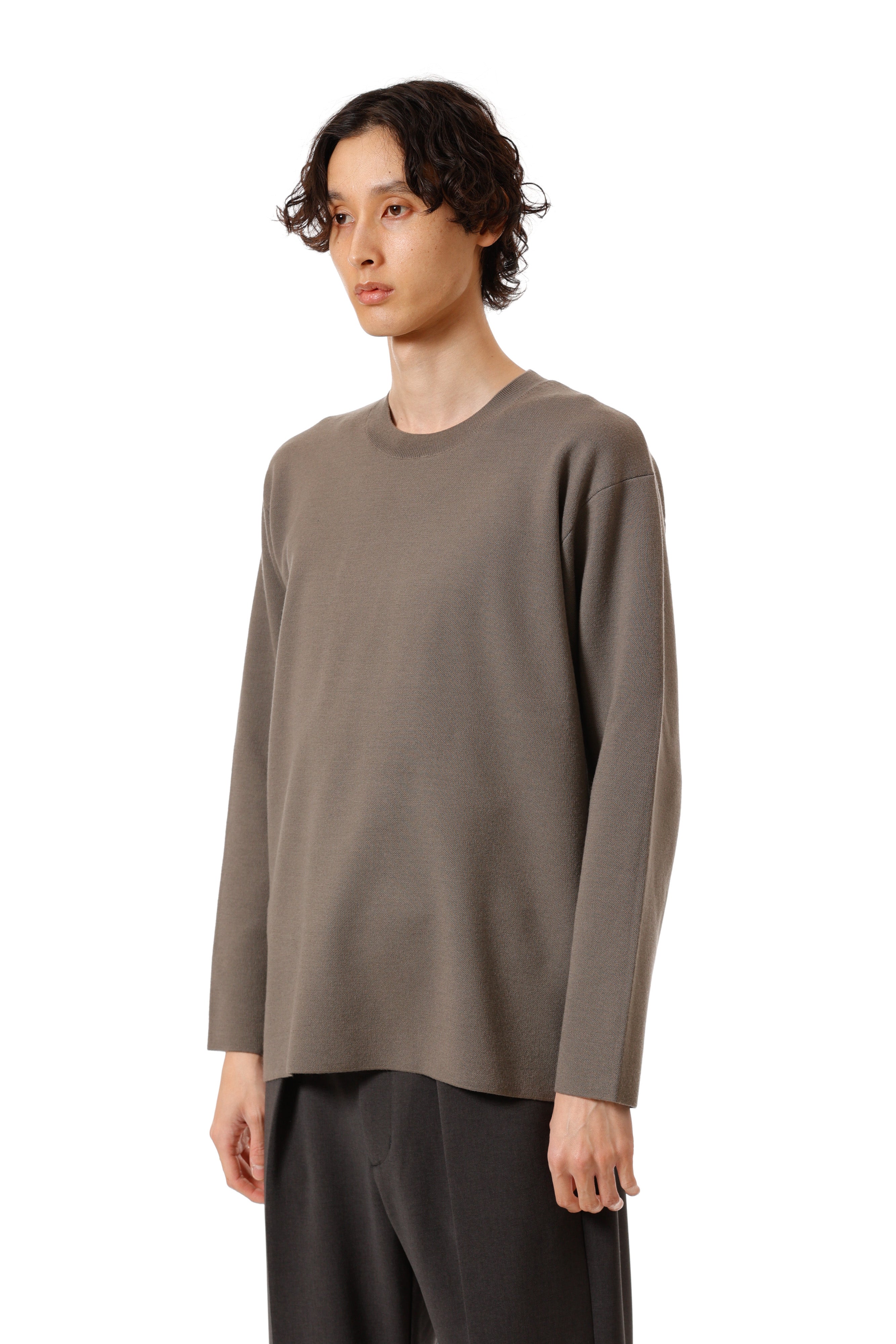 AK52-033 ウール×ポリエステルダブルフェイスニット クルーネックプルオーバー