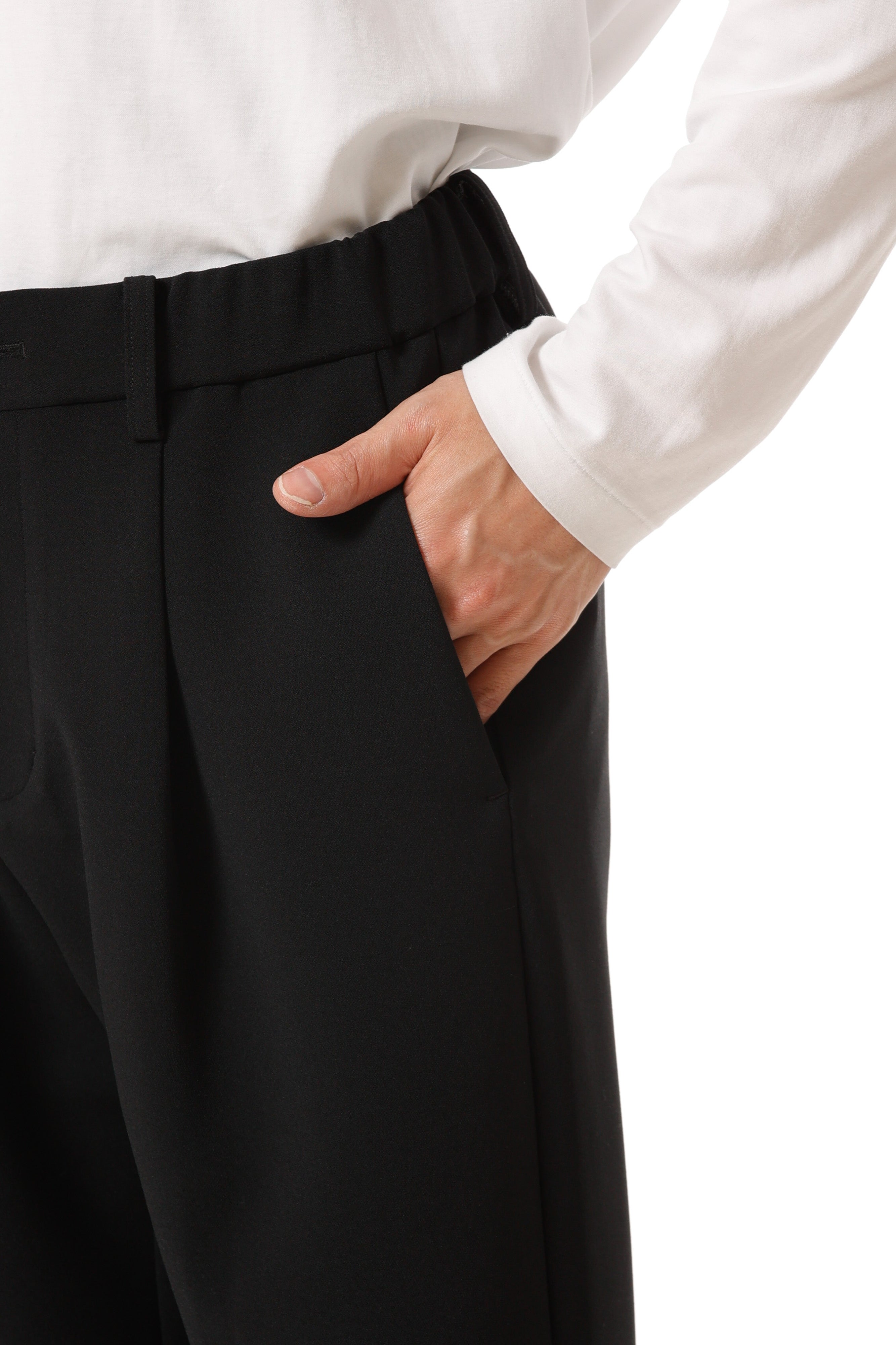 AP52-079 ポリエステルストレッチダブルクロス レギュラーフィットイージーパンツ