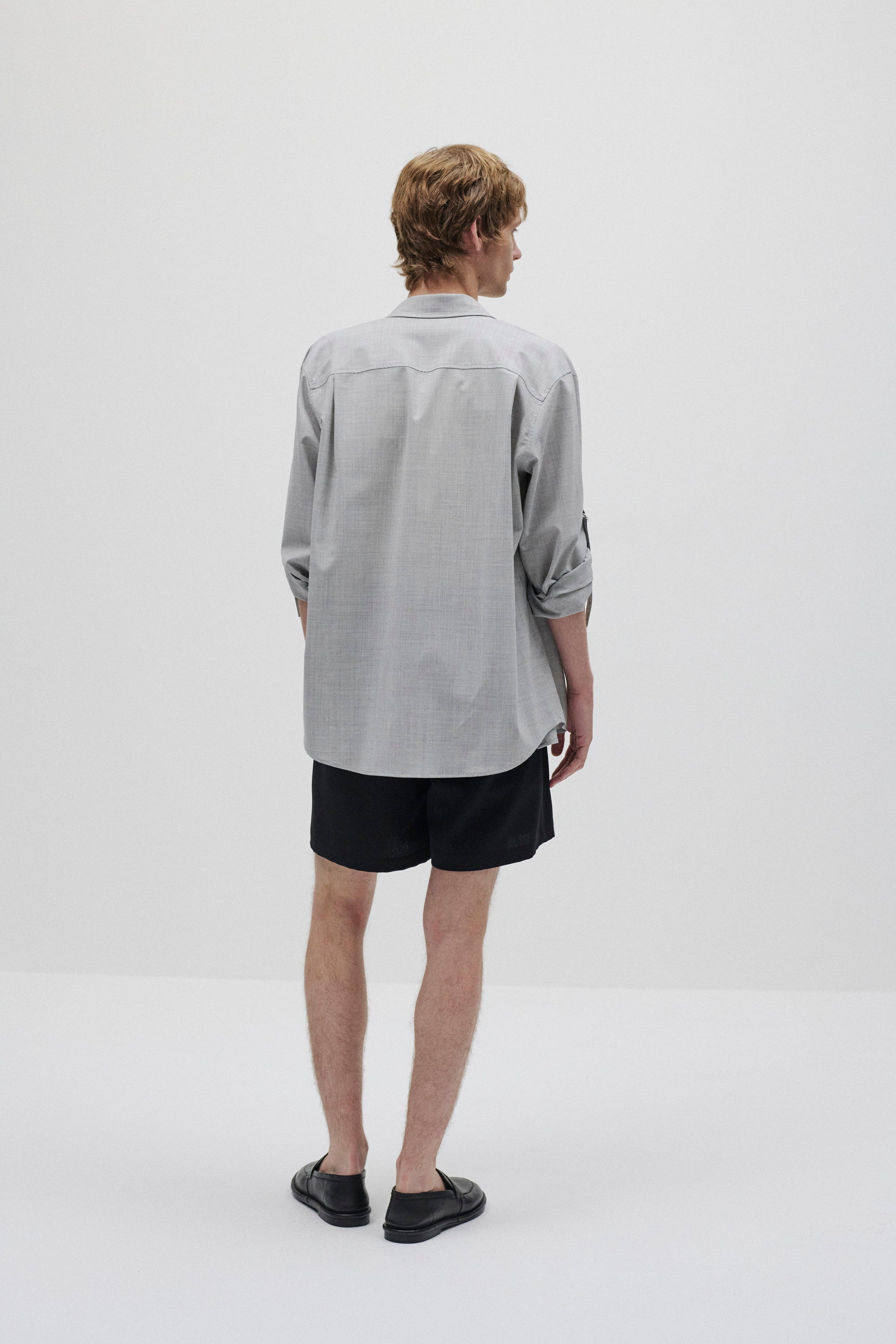 ハイツイストウールギャバジンキャンバス 1タックショートパンツ