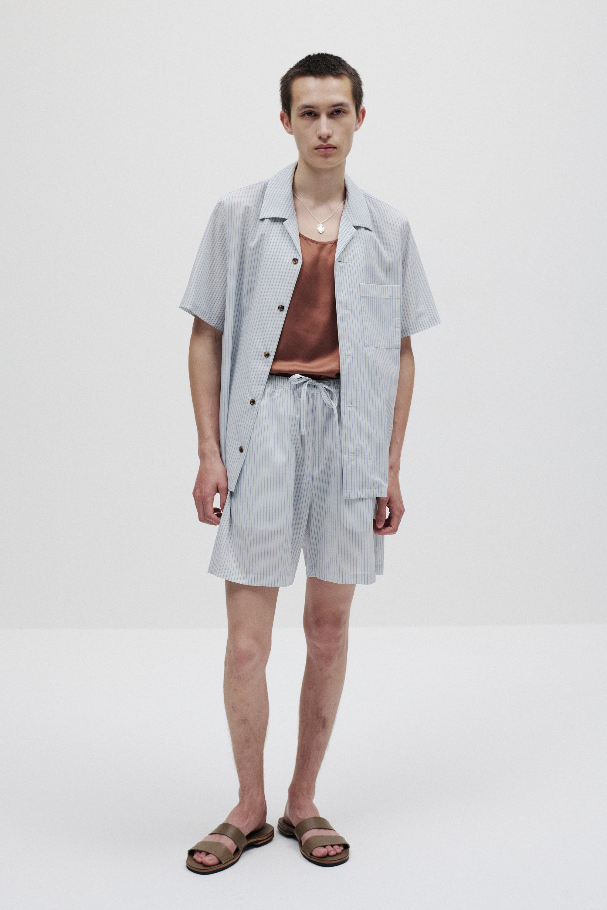 ウール/ポリエステル ストライプ イージーショートパンツ