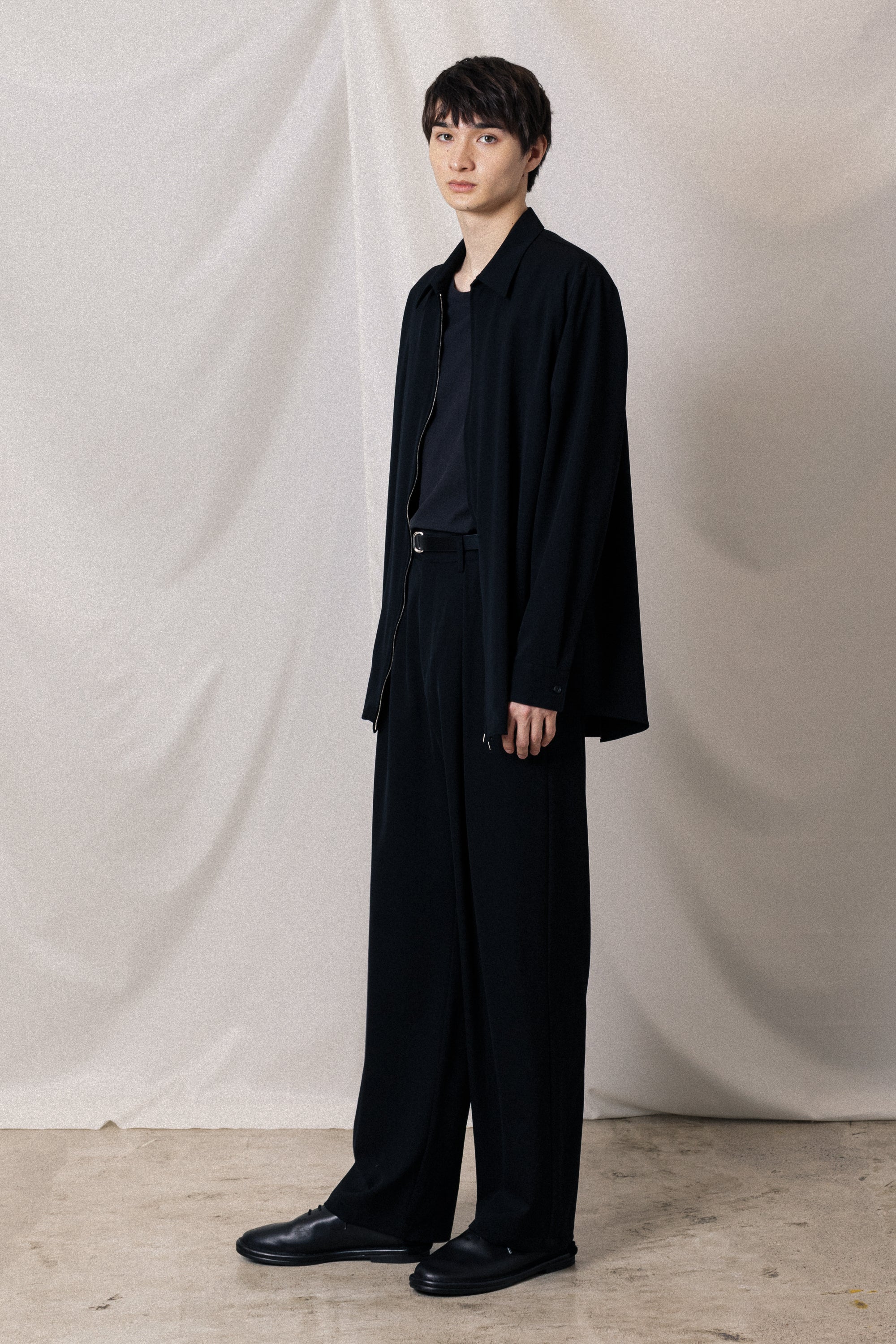 AP52-014 ハイツイストウールギャバジン ワンタックワイドパンツ