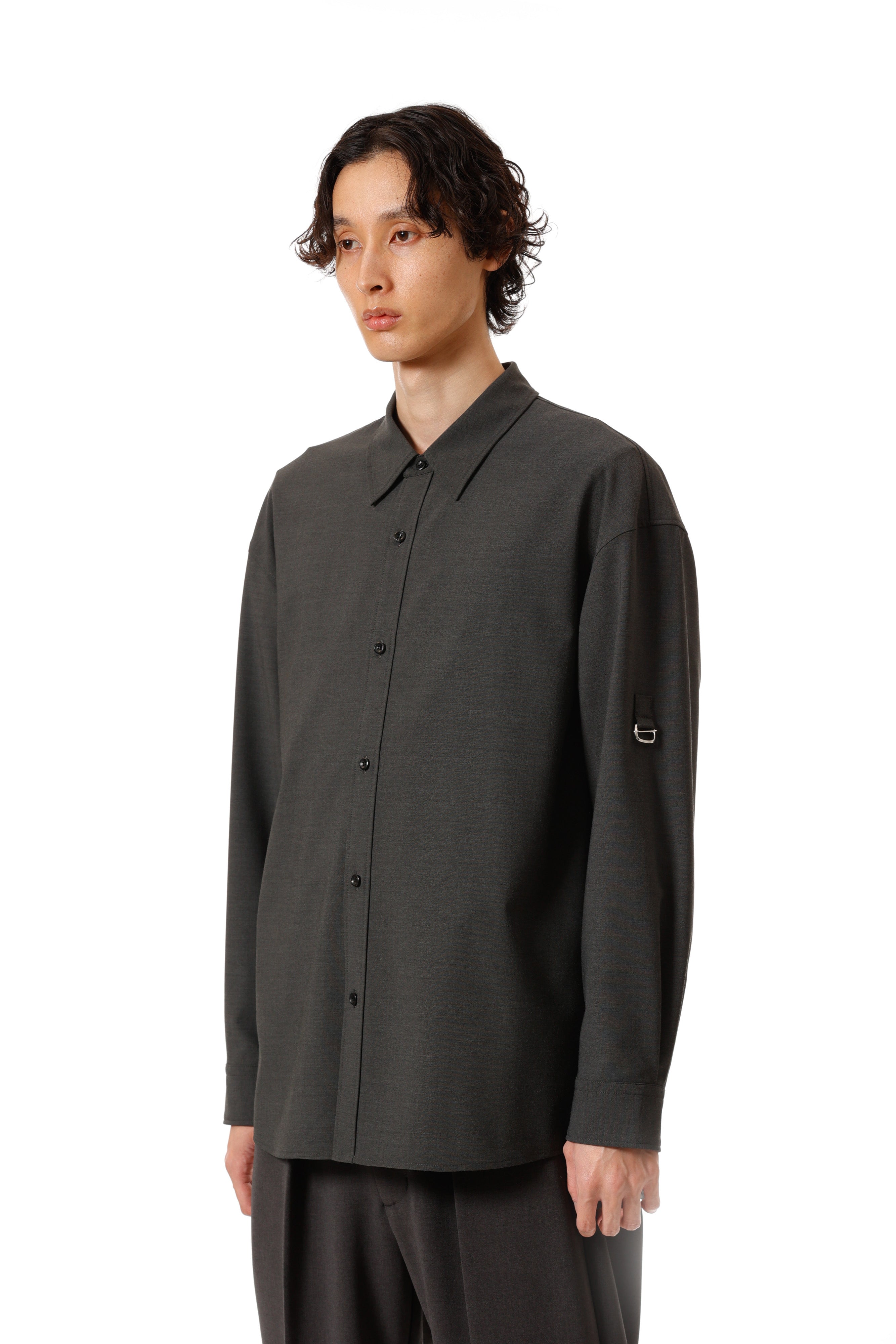 AS52-055 ポリエステル/レーヨンストレッチトロピカル ストラップスリーブ L/Sシャツ