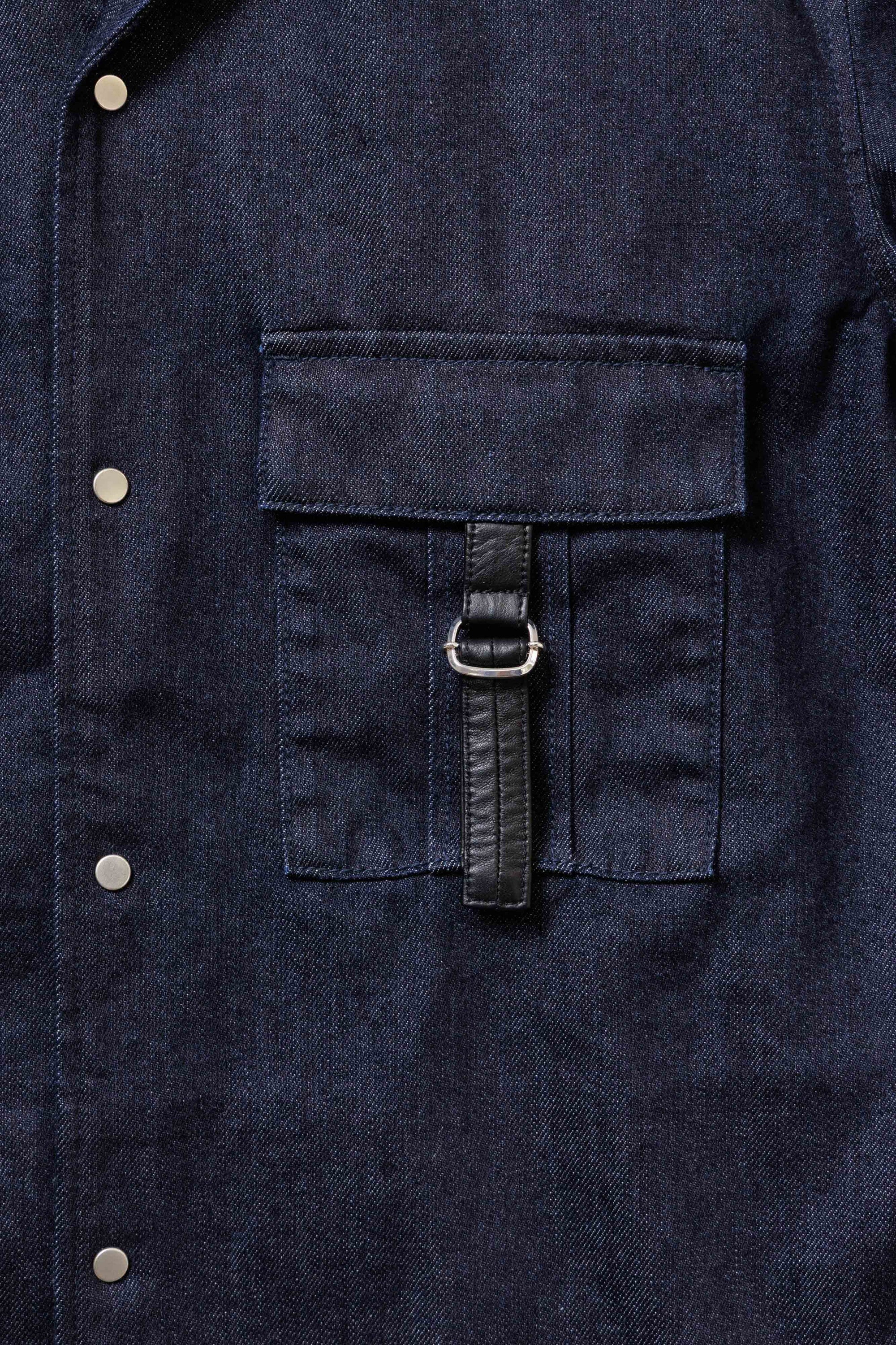 ATTACHMENT × JAPAN DENIM LEATHER STRAP ONEWASH SHIRT JACKET