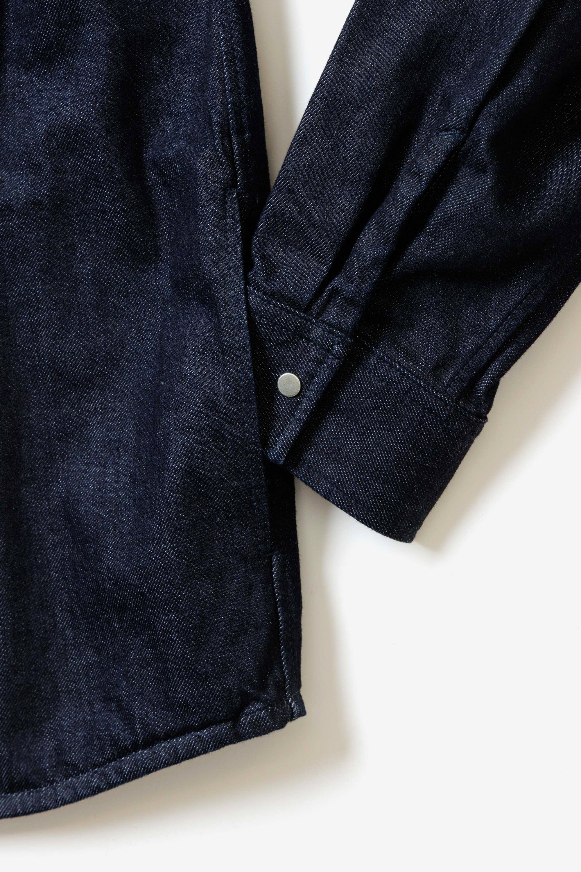 ATTACHMENT × JAPAN DENIM LEATHER STRAP ONEWASH SHIRT JACKET