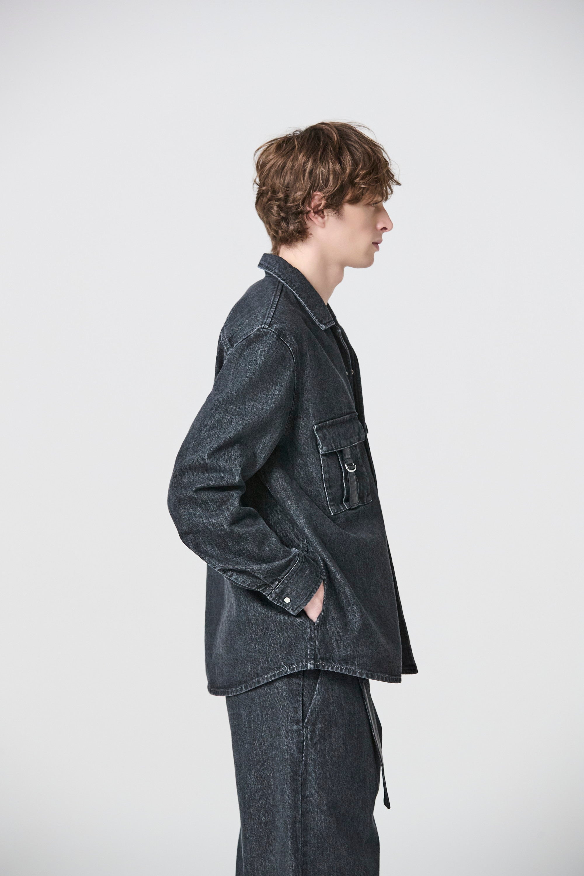 ATTACHMENT × JAPAN DENIM LEATHER STRAP VINTAGE SHIRT JACKET