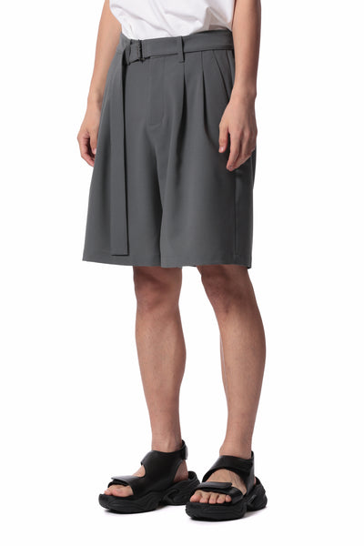 2月发布 AP41-044 涤纶紧凑斜纹布束带短裤