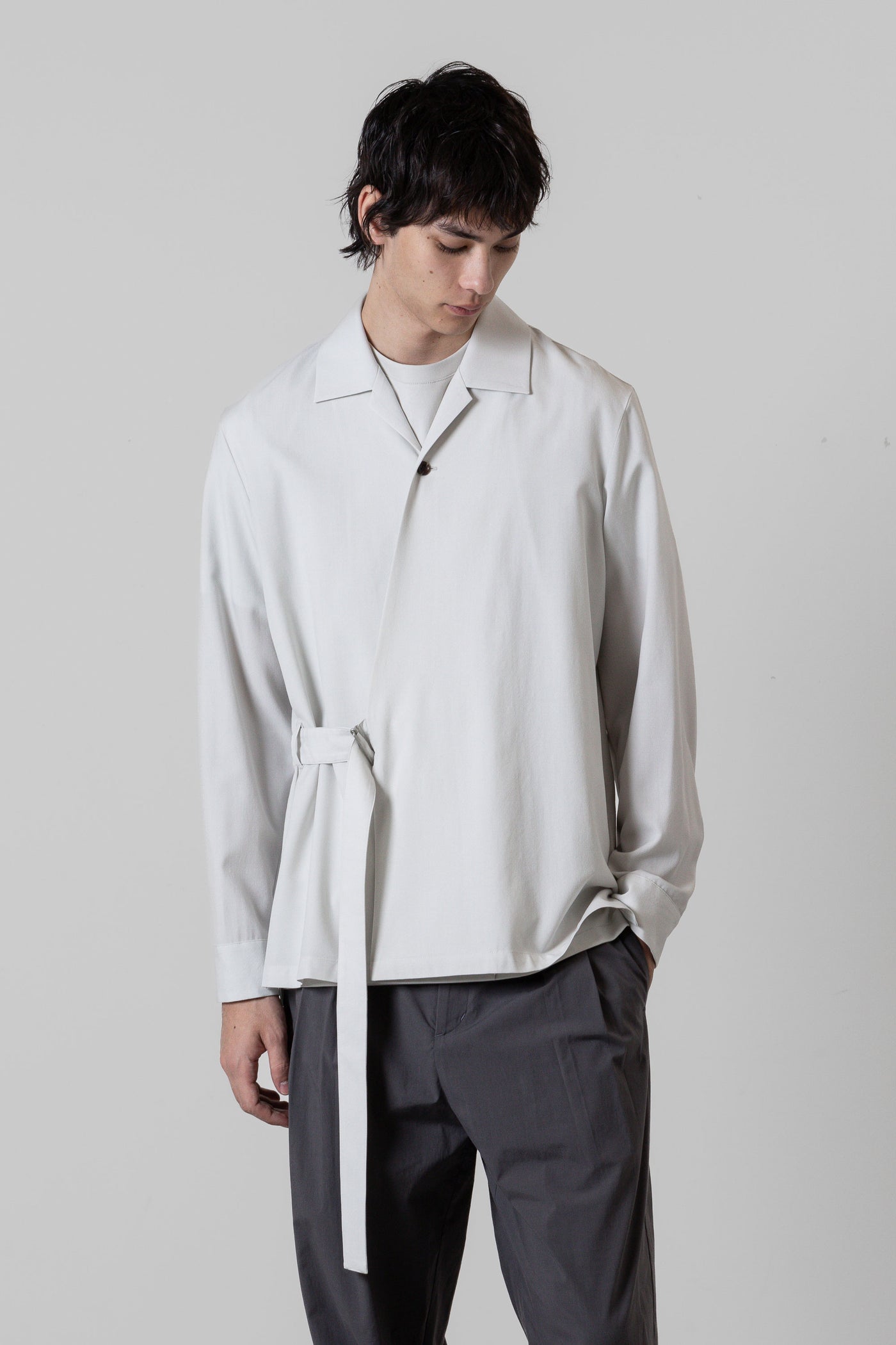 2月发布 AS41-049 羊毛热带系带衬衫 L/S