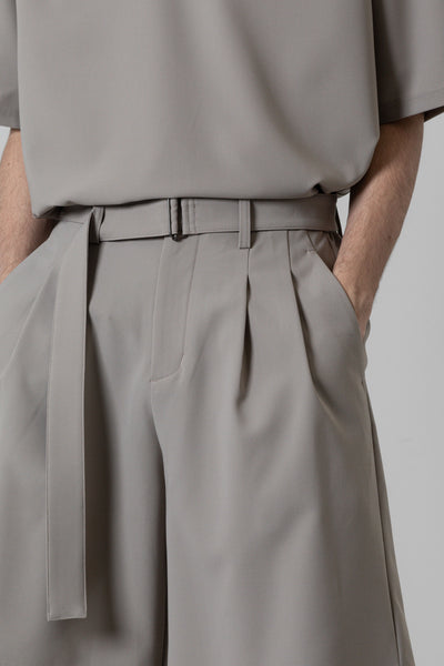 Released in February AP41-044 Polyester compact twill belted shorts