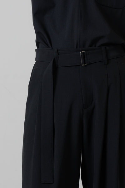 2月发布 AP41-043 涤纶紧凑斜纹布束带锥形裤