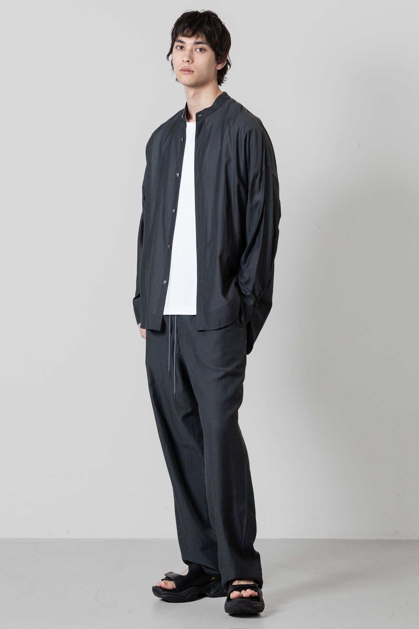 Released in February AS41-070 Rayon/Cotton Jacquard Oversized Band Collar Shirt L/S