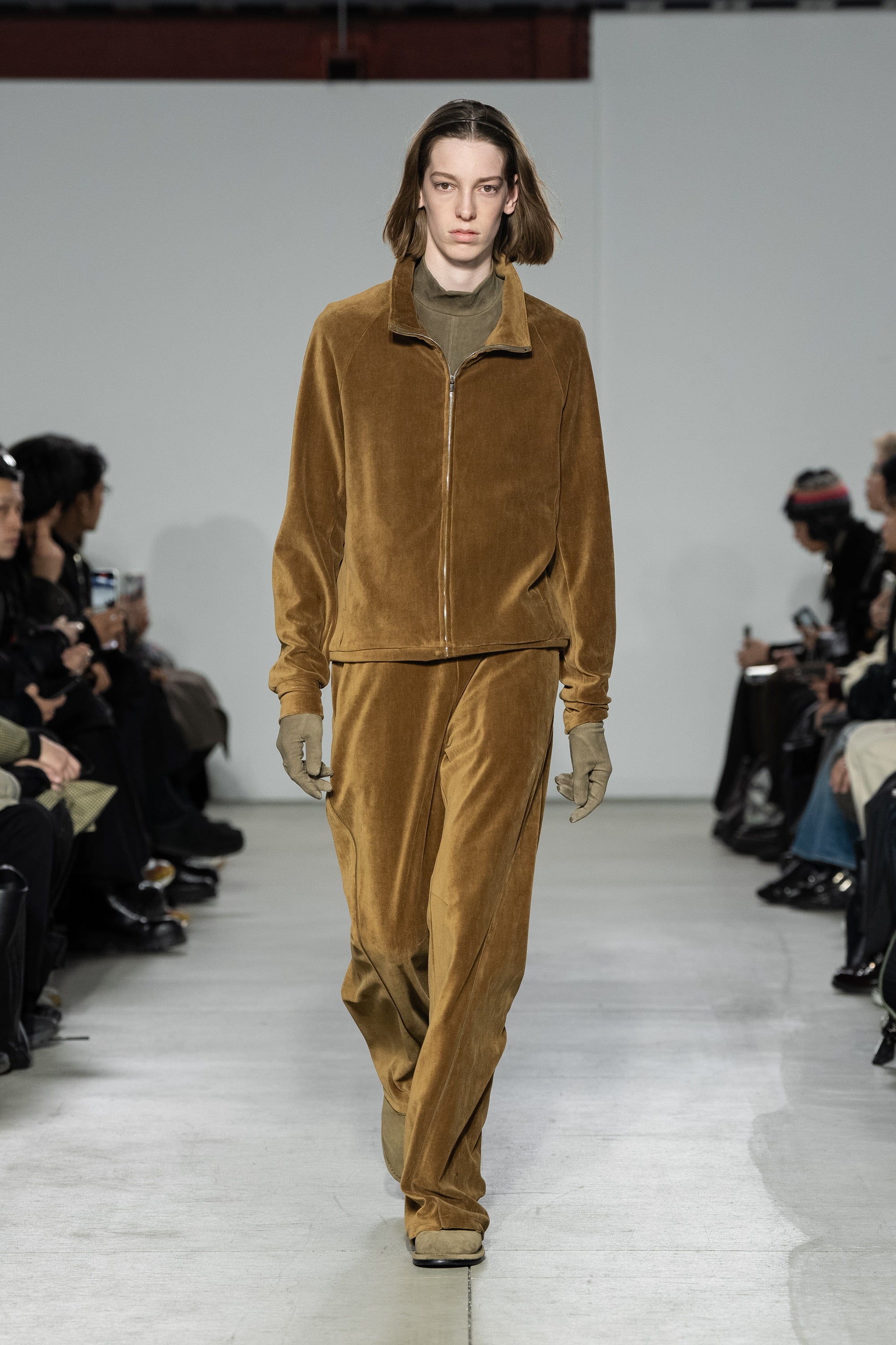 AB52-045 コットン/ポリエステルベロアジャージー トラックジャケット