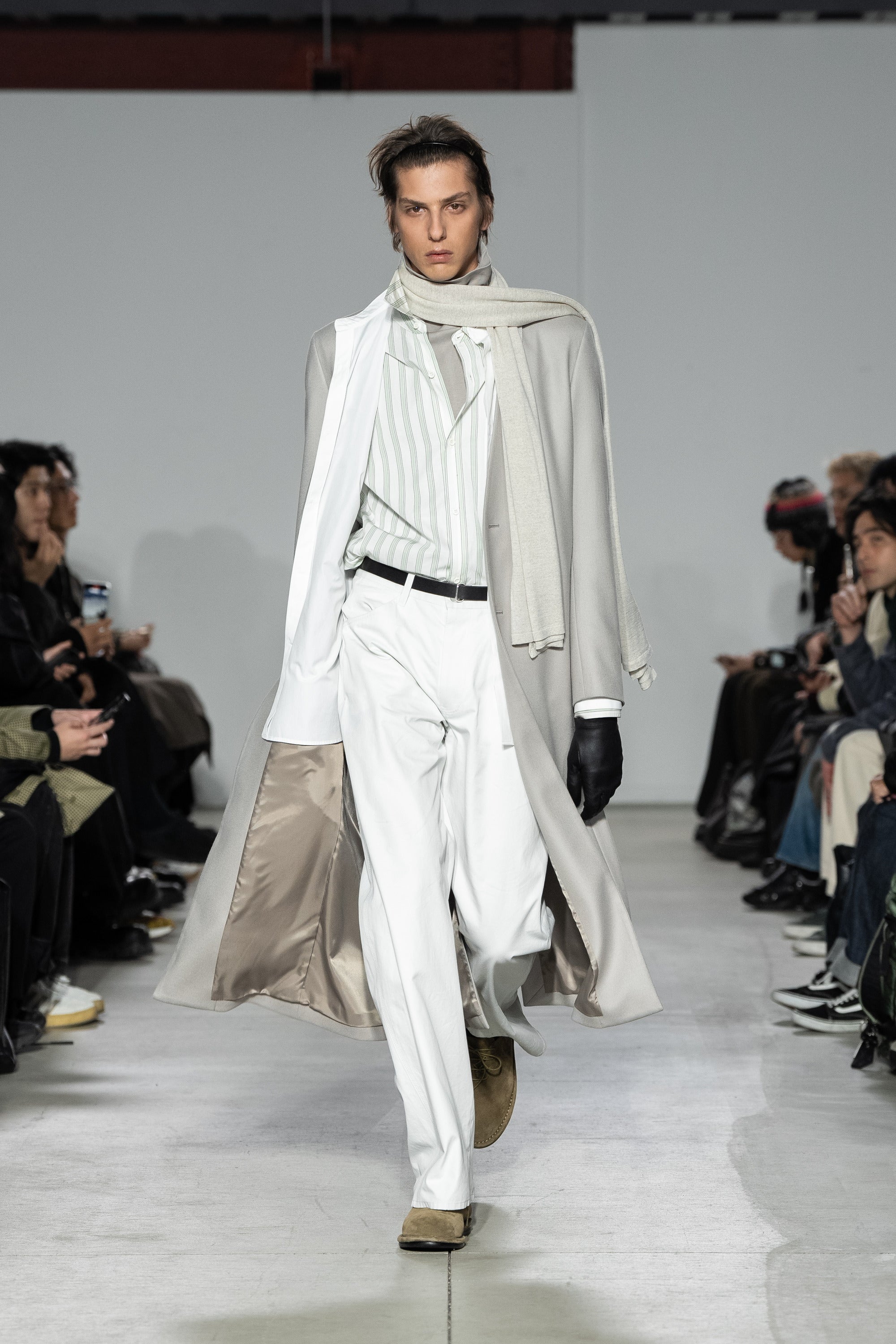 限定商品 AA52-007 × JOHN SMEDLEY MERINO EXTRAFINE WIDE STOLE