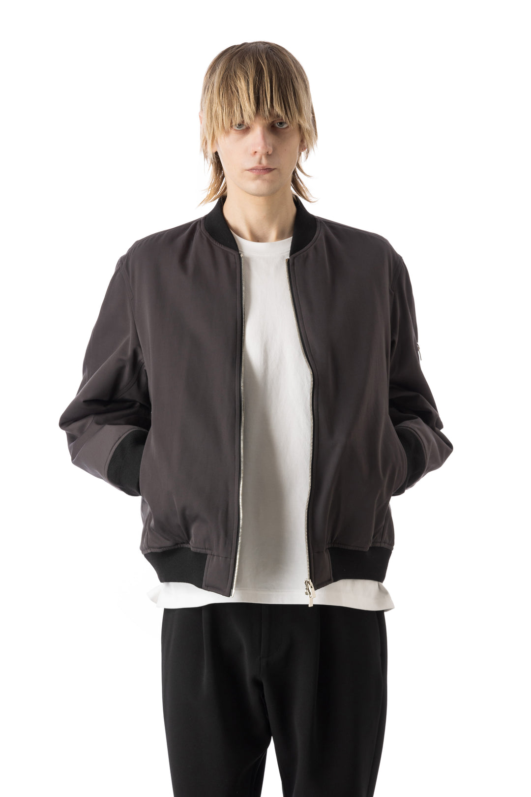【美品】UNTITLED アンタイトル リフレッシュツイル MA-1 美品】UNTITLED アンタイトル リフレッシュツイル MA-1