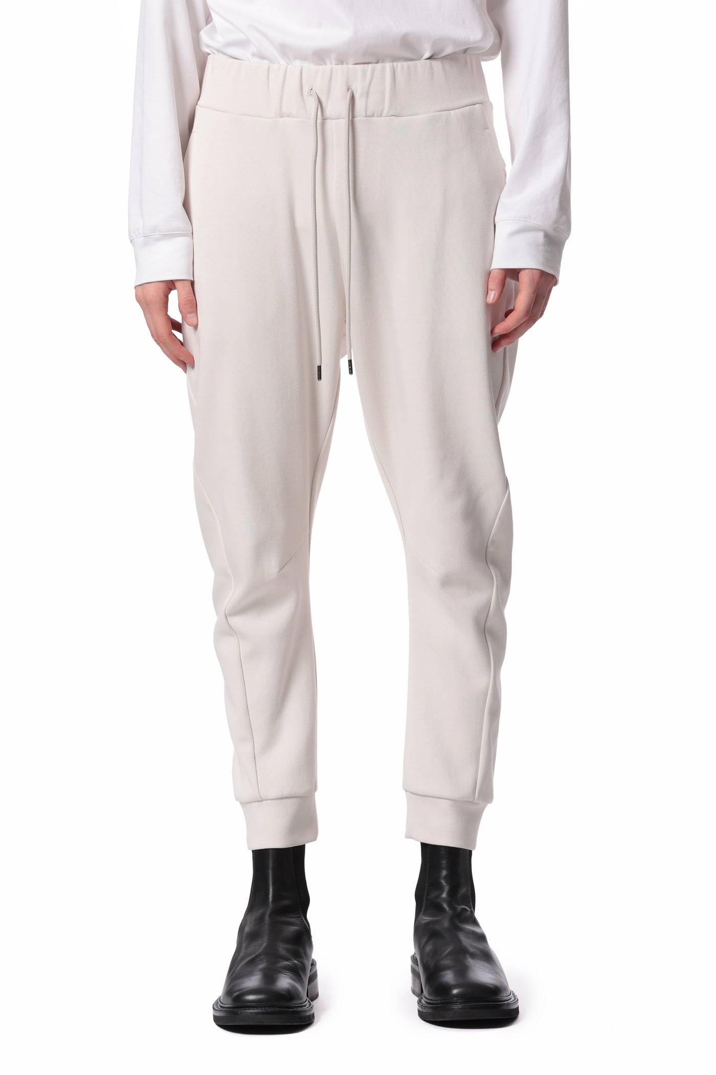 2月上市 AP41-025 棉涤双面针织3D慢跑裤