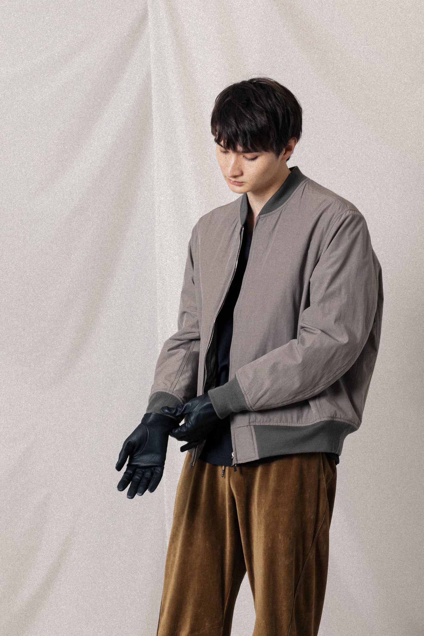 9月発売予定 AA52-094 ストレッチシープレザー グローブ