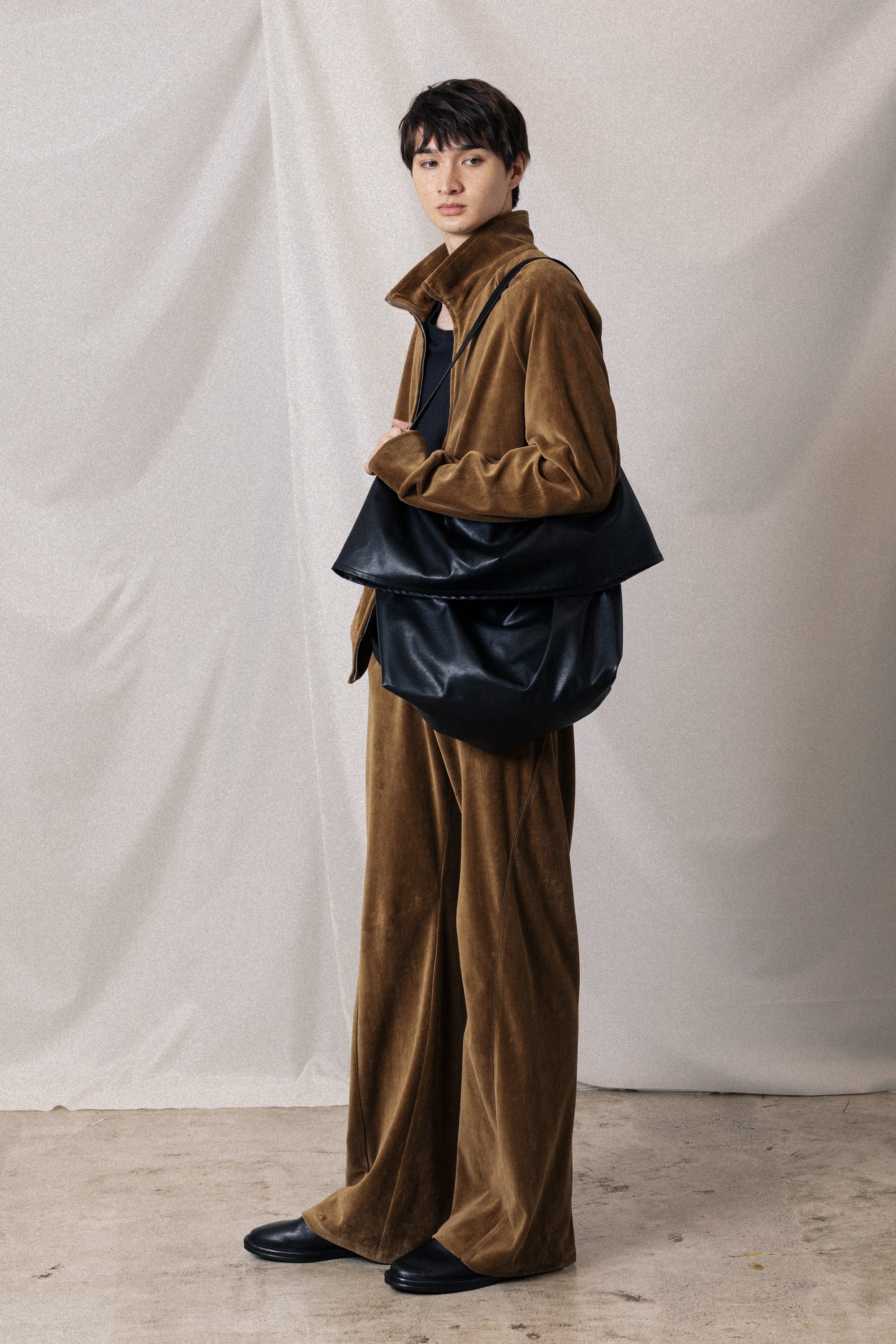 AB52-045 コットン/ポリエステルベロアジャージー トラックジャケット