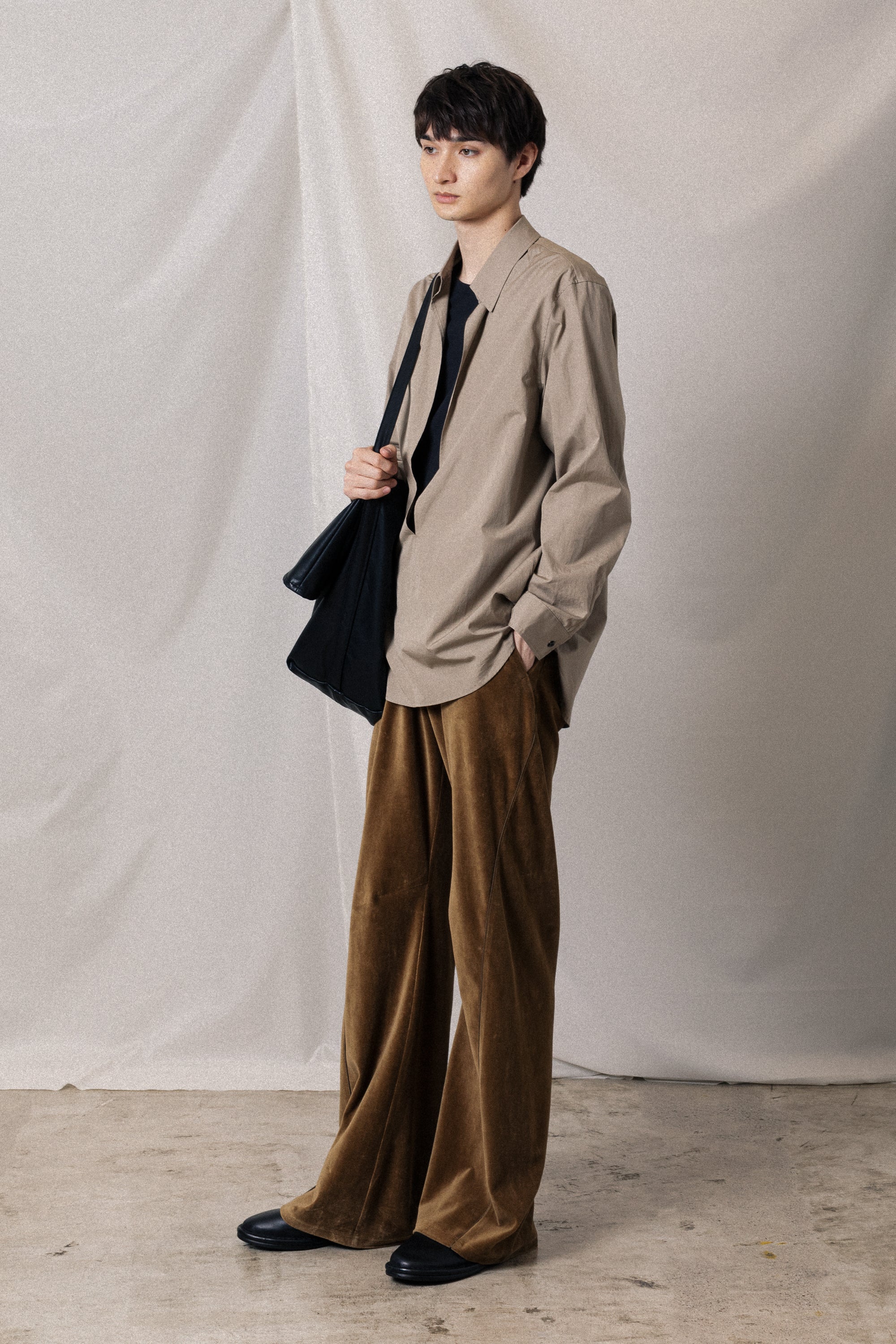 AP52-046 コットン/ポリエステルベロアジャージー 3Dトラックワイドパンツ