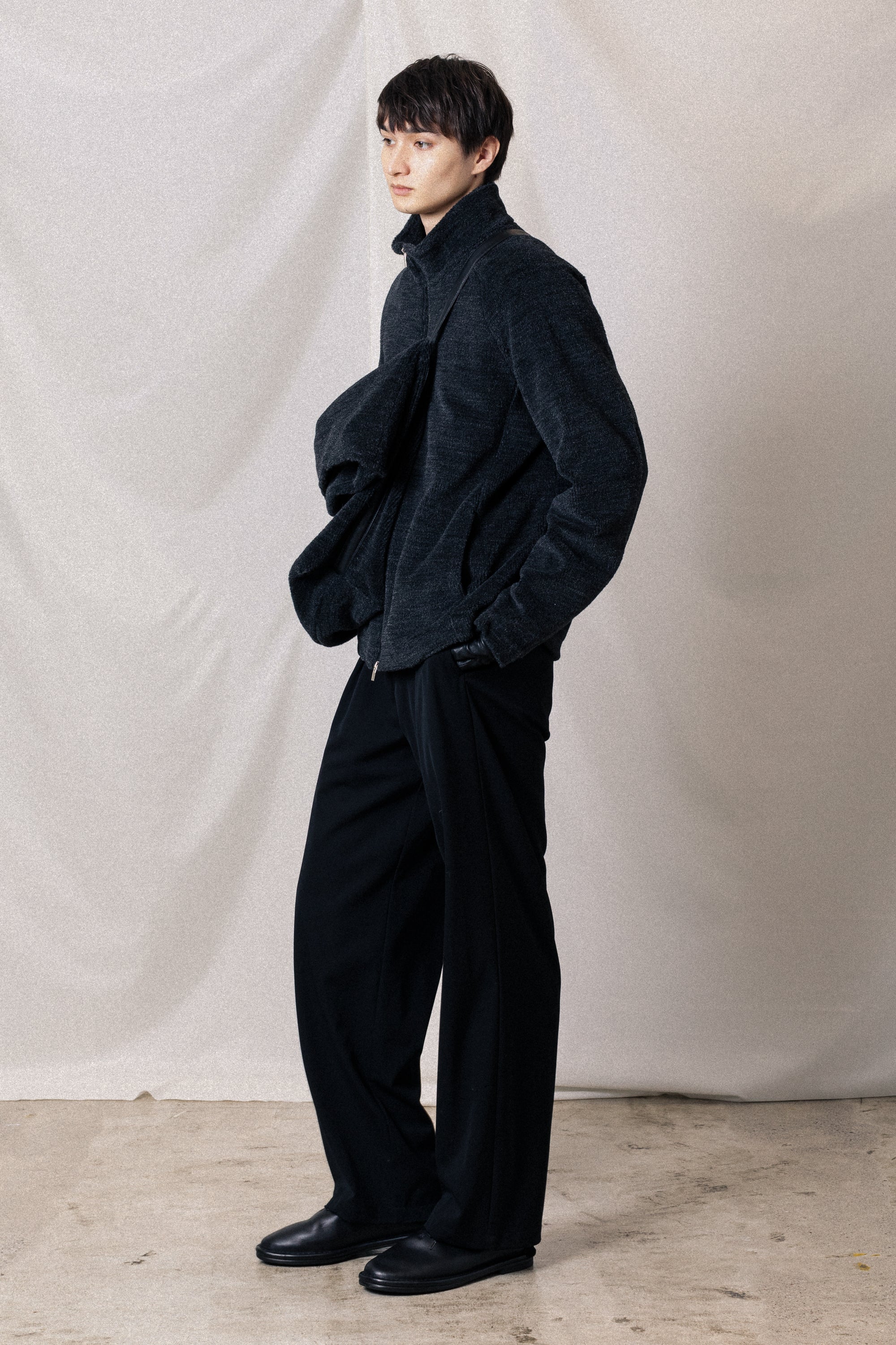 AB52-028 ウールアルパカボア ジップアップブルゾン