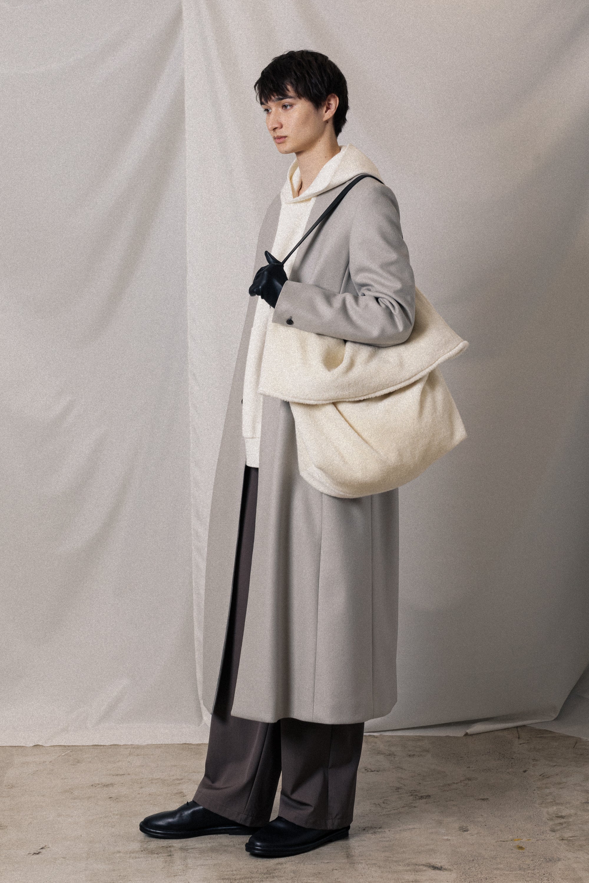 AA52-098 ウールアルパカボア ショルダーバッグ