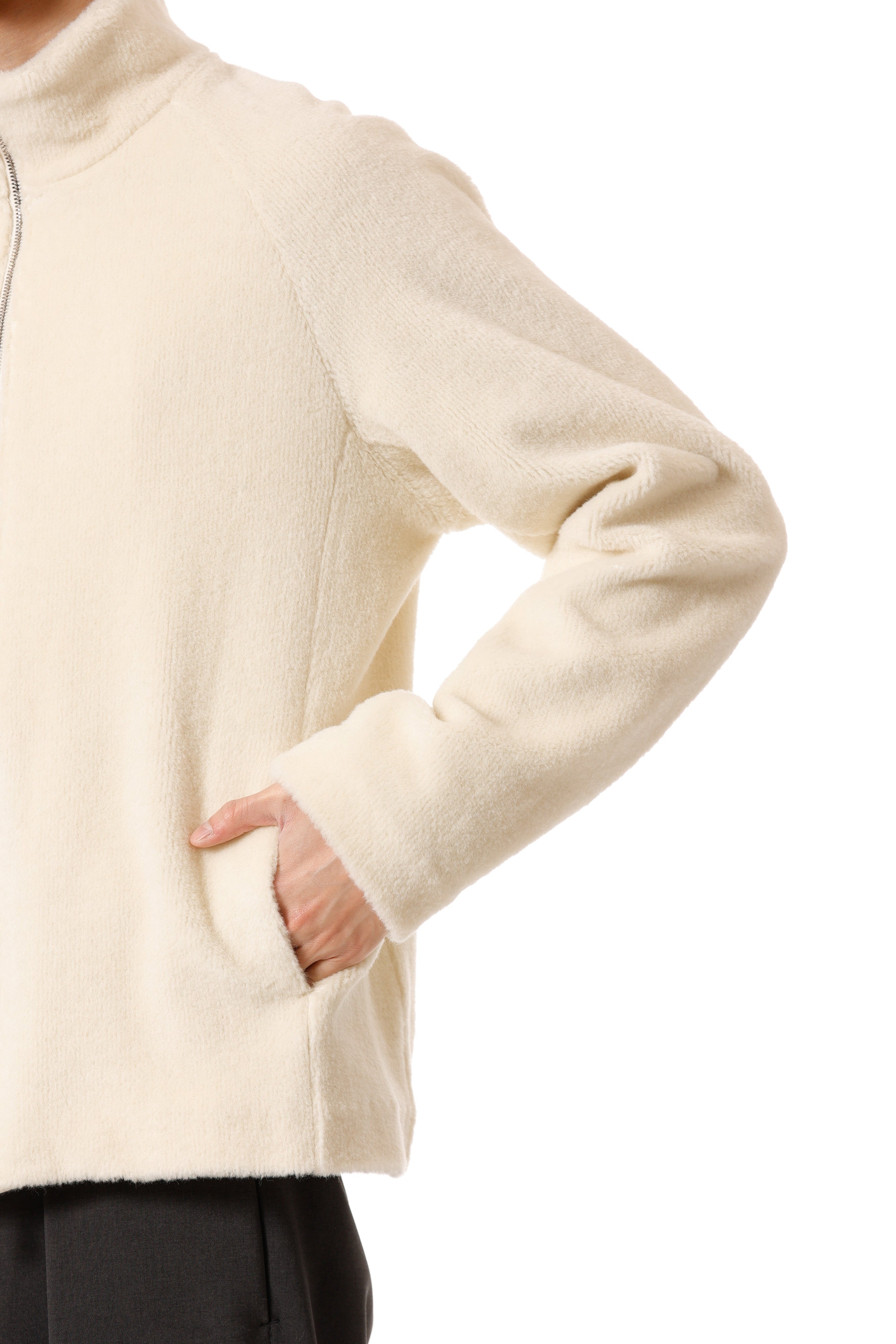 AB52-028 ウールアルパカボア ジップアップブルゾン