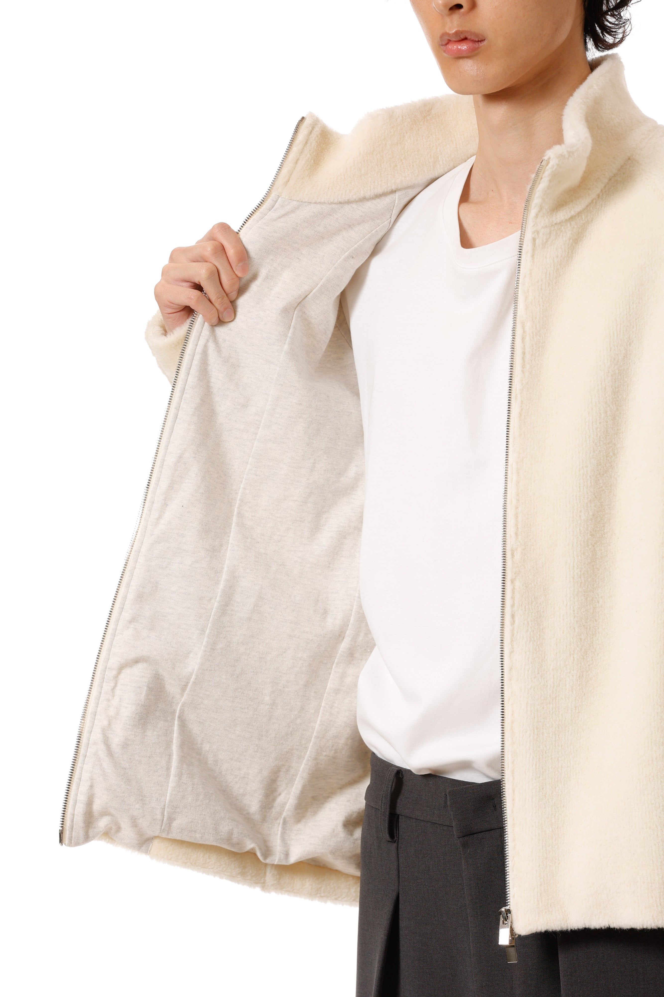 AB52-028 ウールアルパカボア ジップアップブルゾン