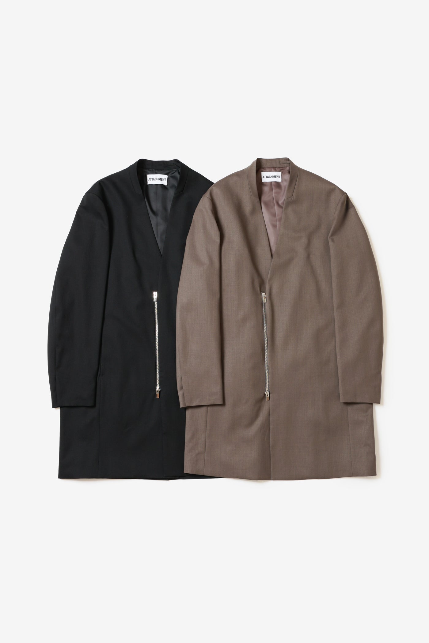 10月発売予定 限定商品 AC52-120 ウール/ポリエステルストレッチギャバジン ノーカラーロングジャケット