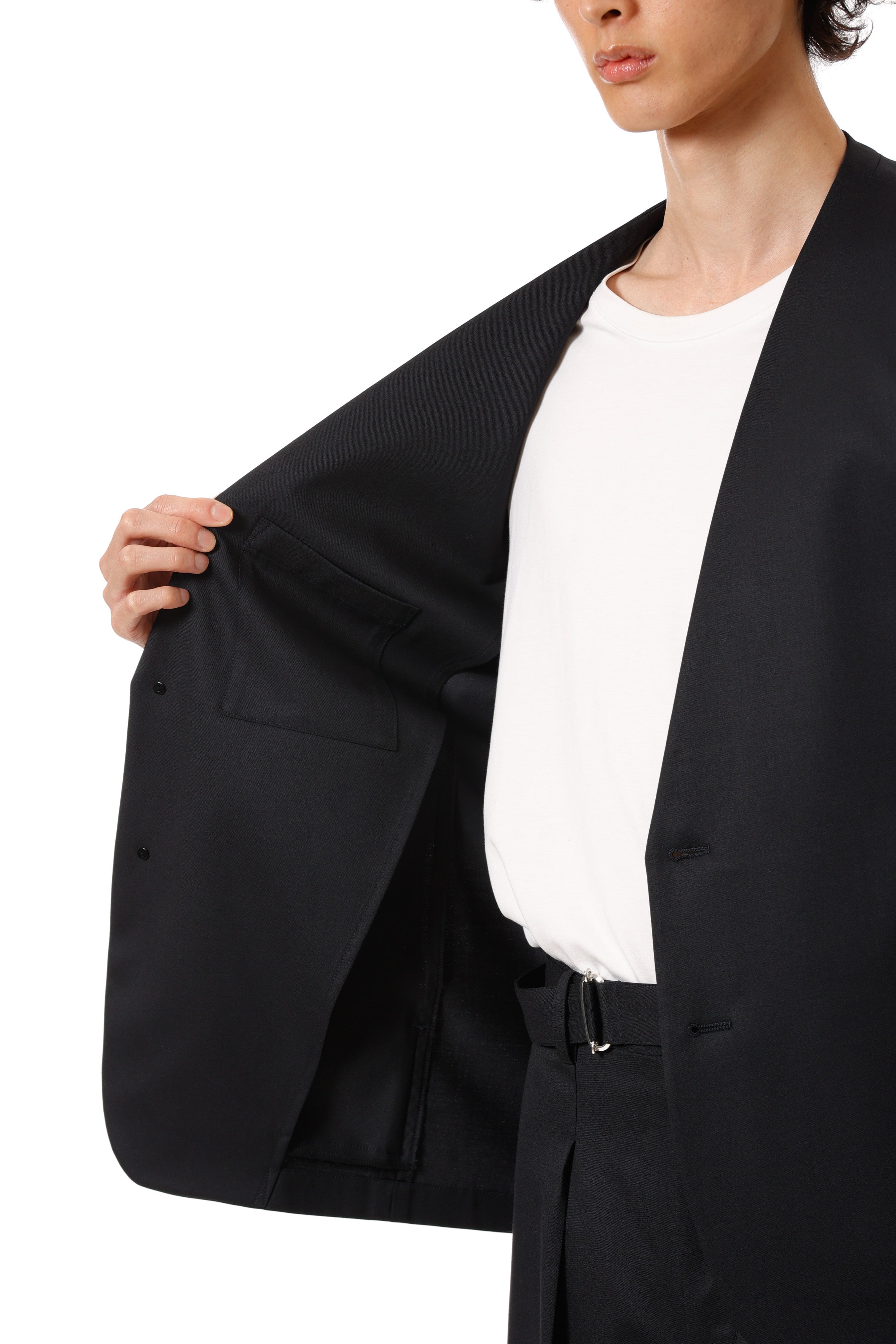 AG52-074 ポリエステル/ウール/シルクギャバジン ノーカラージャケット