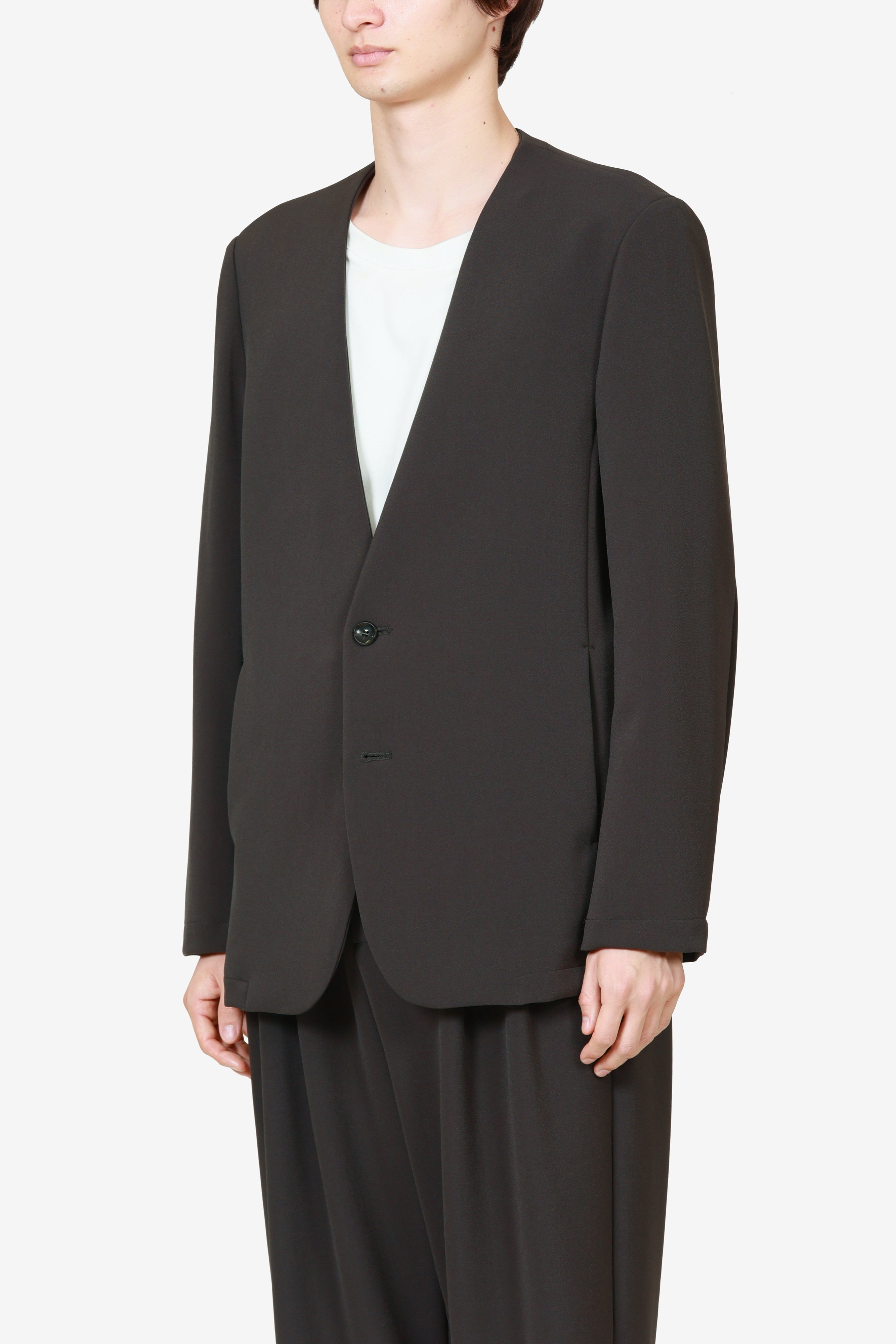 AG52-075 ポリエステルストレッチダブルクロス ノーカラージャケット