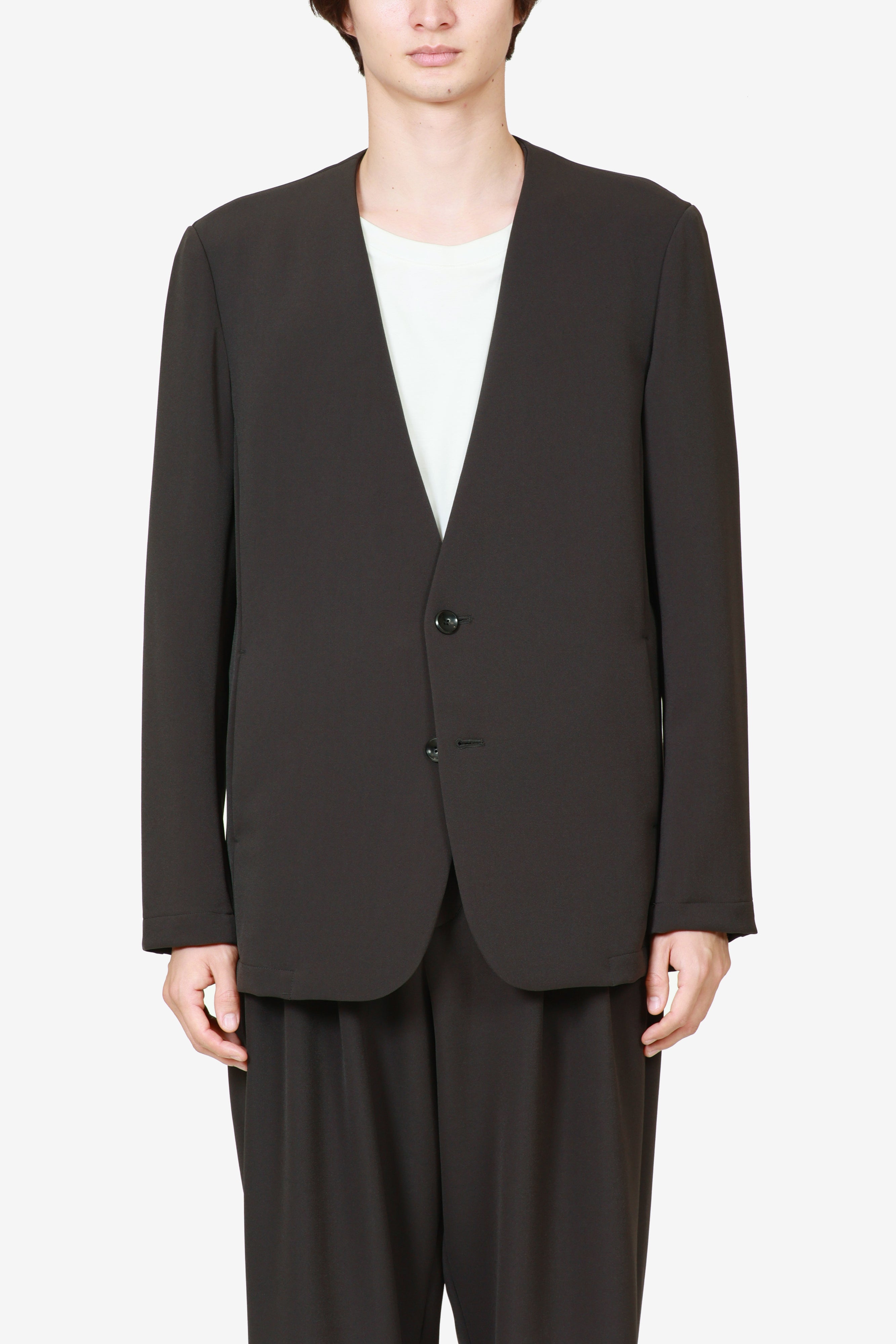 AG52-075 ポリエステルストレッチダブルクロス ノーカラージャケット