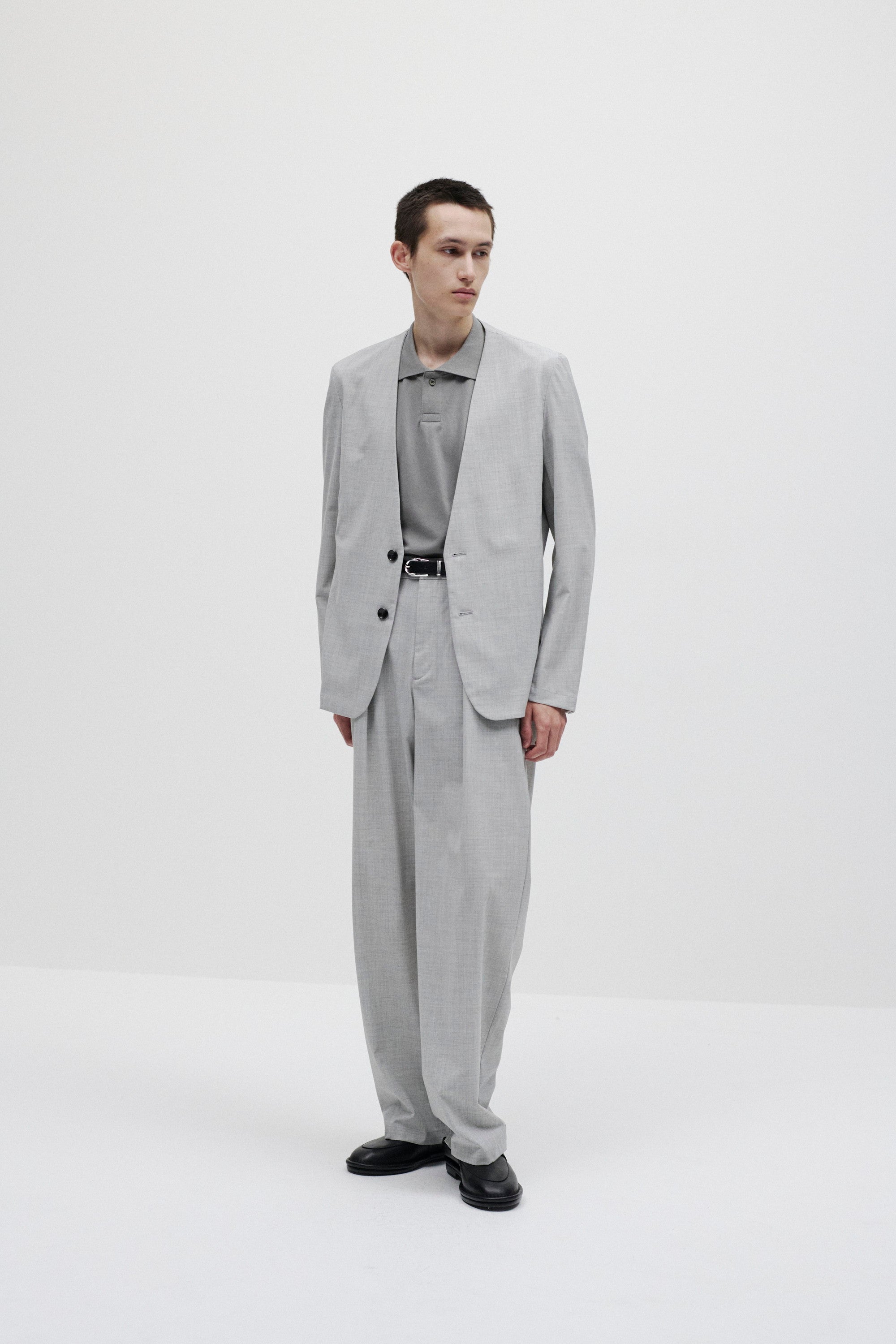 ウール/トリアセテート ストレッチトロ カラーレスジャケット