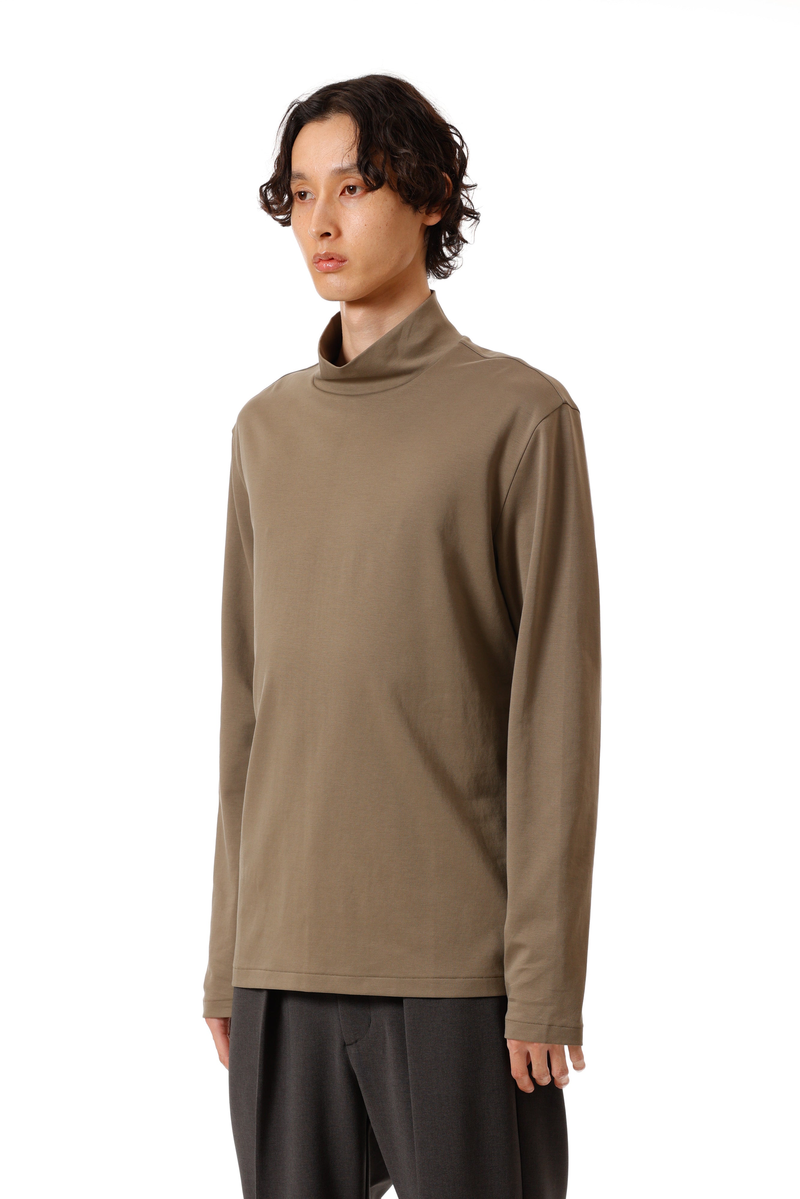 AJ52-087 コットンダブルフェイス スリムフィットハイネックL/S カットソー