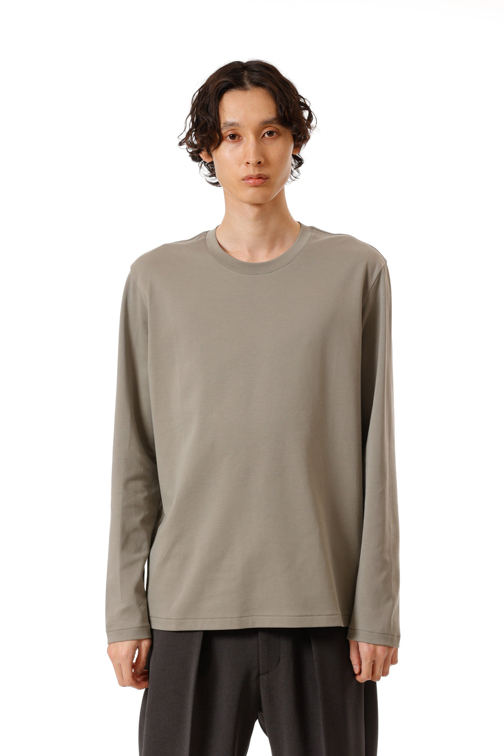 専用 ATTACHMENT カシミア ウール ロングスリーブ カットソー 後ろボタンロングスリーブカットソー（Tシャツ/カットソー