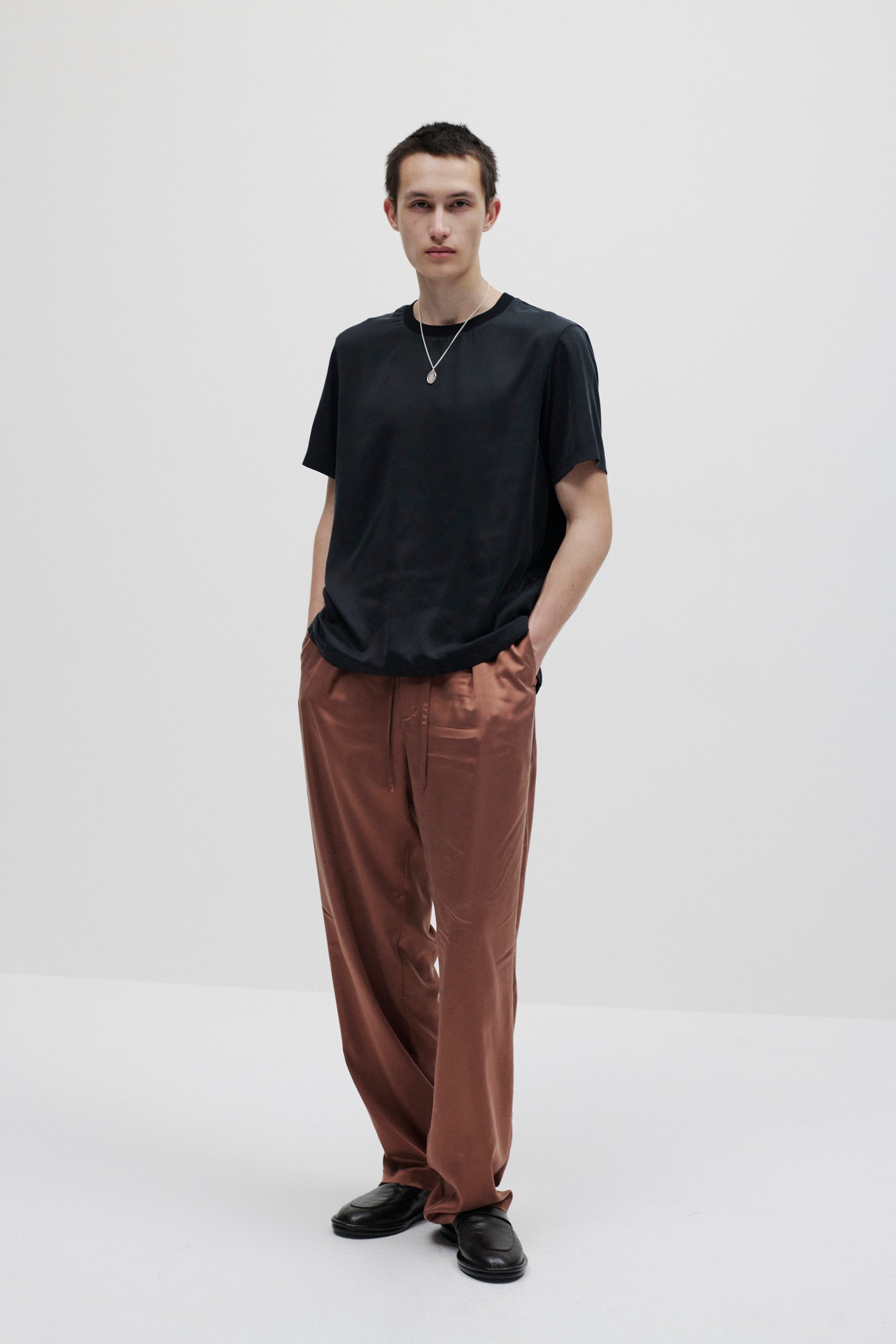 キュプラ/ポリエステル フィブリルサテン S/S Tシャツ