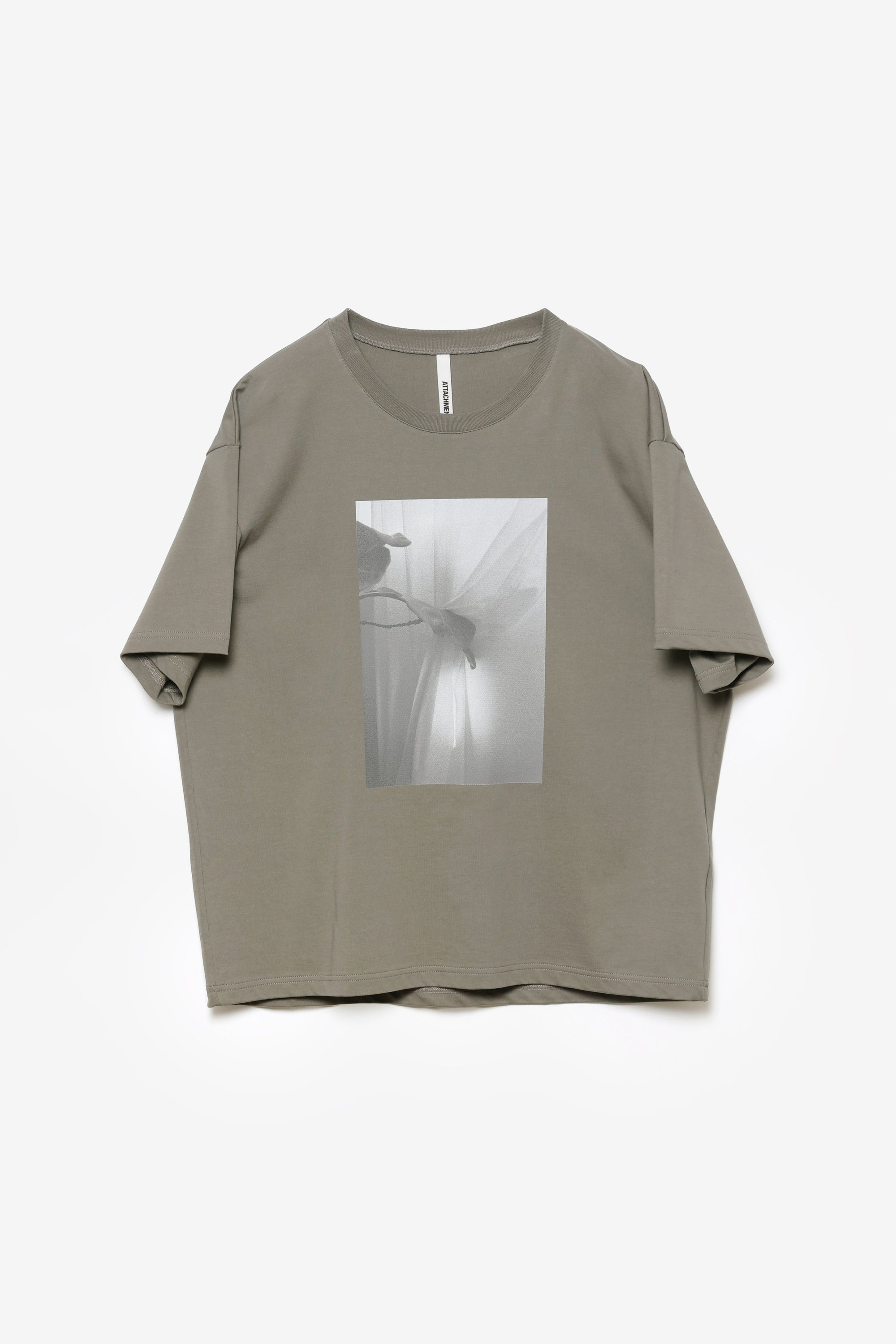 スヴィンジャージー プリントS/S Tシャツ