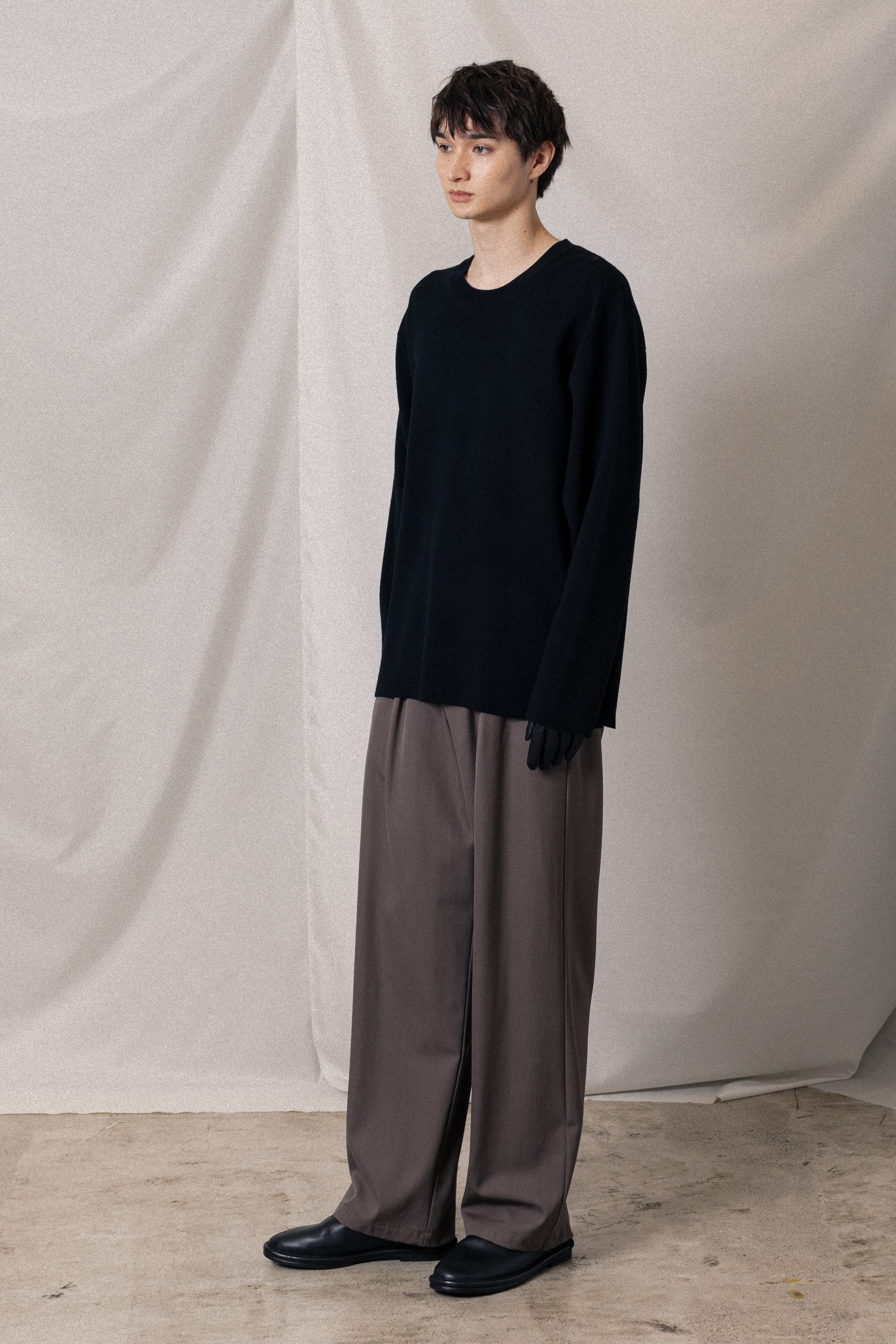 AK52-033 ウール×ポリエステルダブルフェイスニット クルーネックプルオーバー