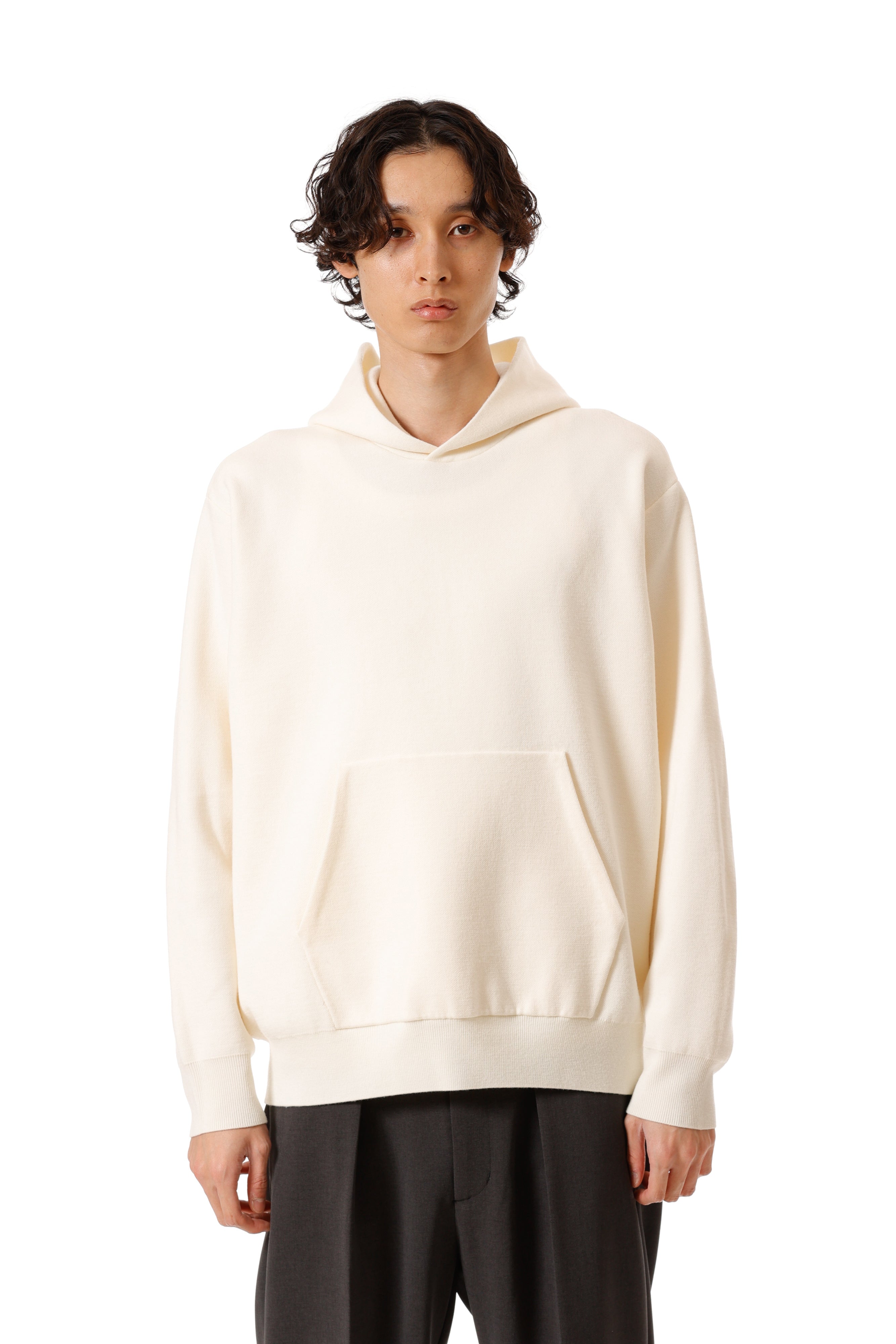 AK52-034 ウール×ポリエステルダブルフェイスニット フーディ